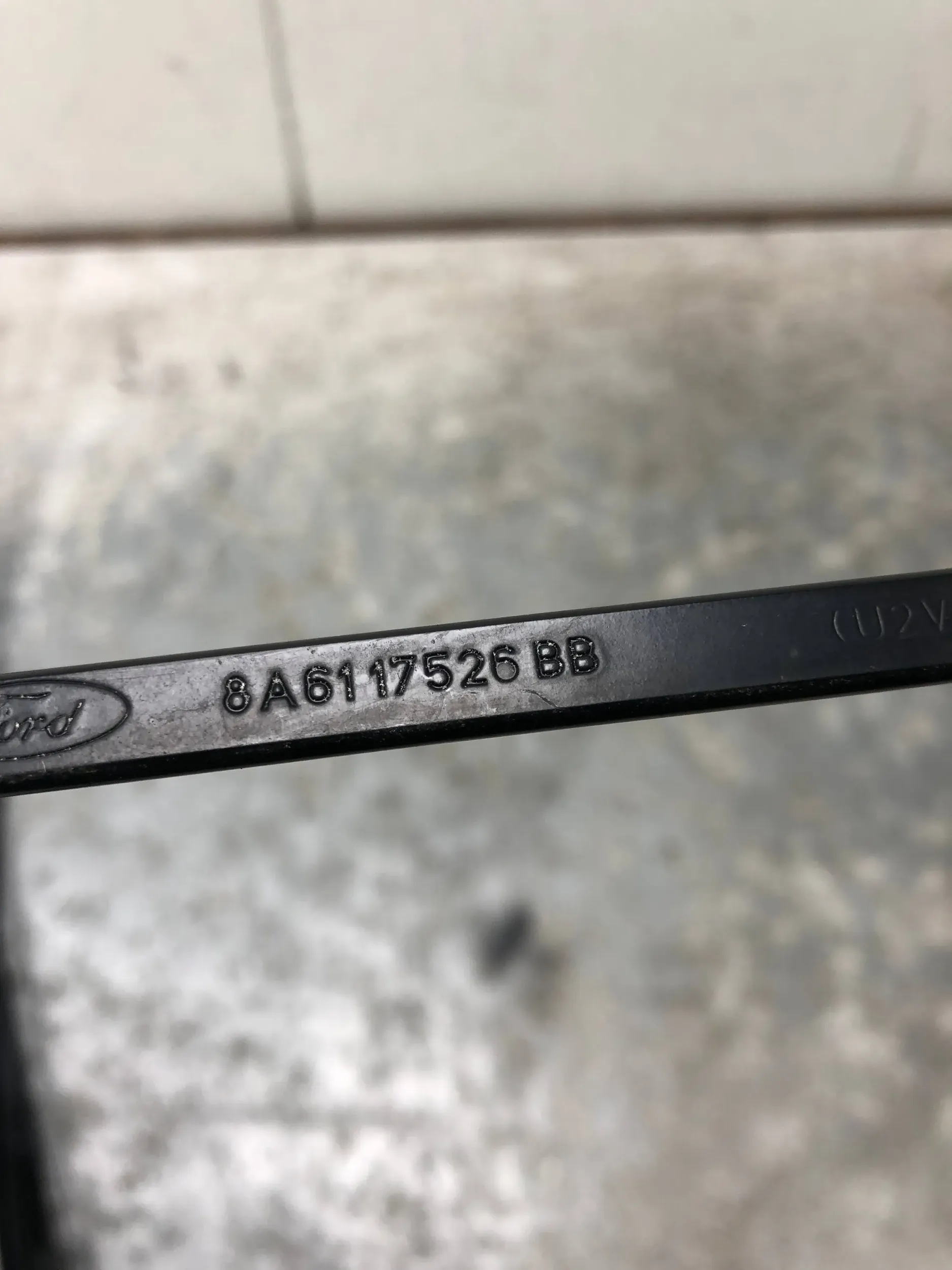 Bracci tergicristallo FORD FIESTA MK7 8A61-17526-BB 8A61-17526-AB
