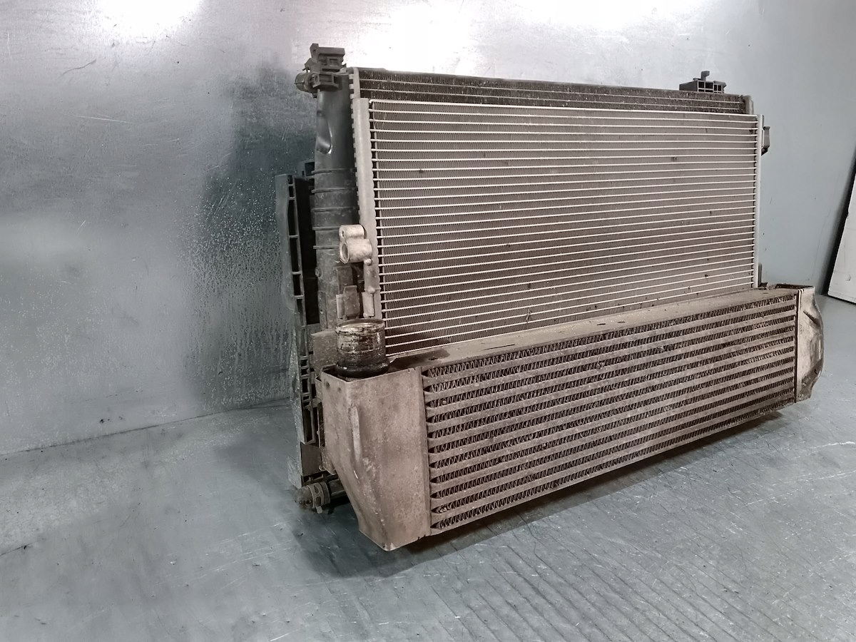 ZESTAW CHŁODNIC WODA KLIMA INTERCOOLER WENTYLATOR RENAULT SCENIC II 1.9 Producent części Renault