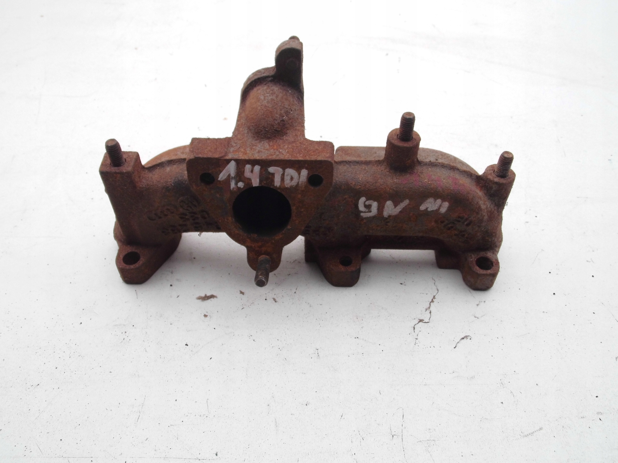 Volkswagen OE 045253033 выпускной коллектор