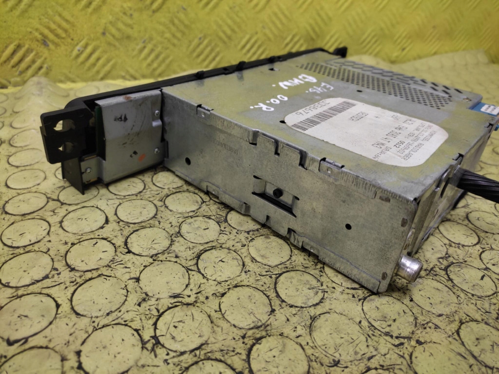 BMW E46 RADIO 65128383147