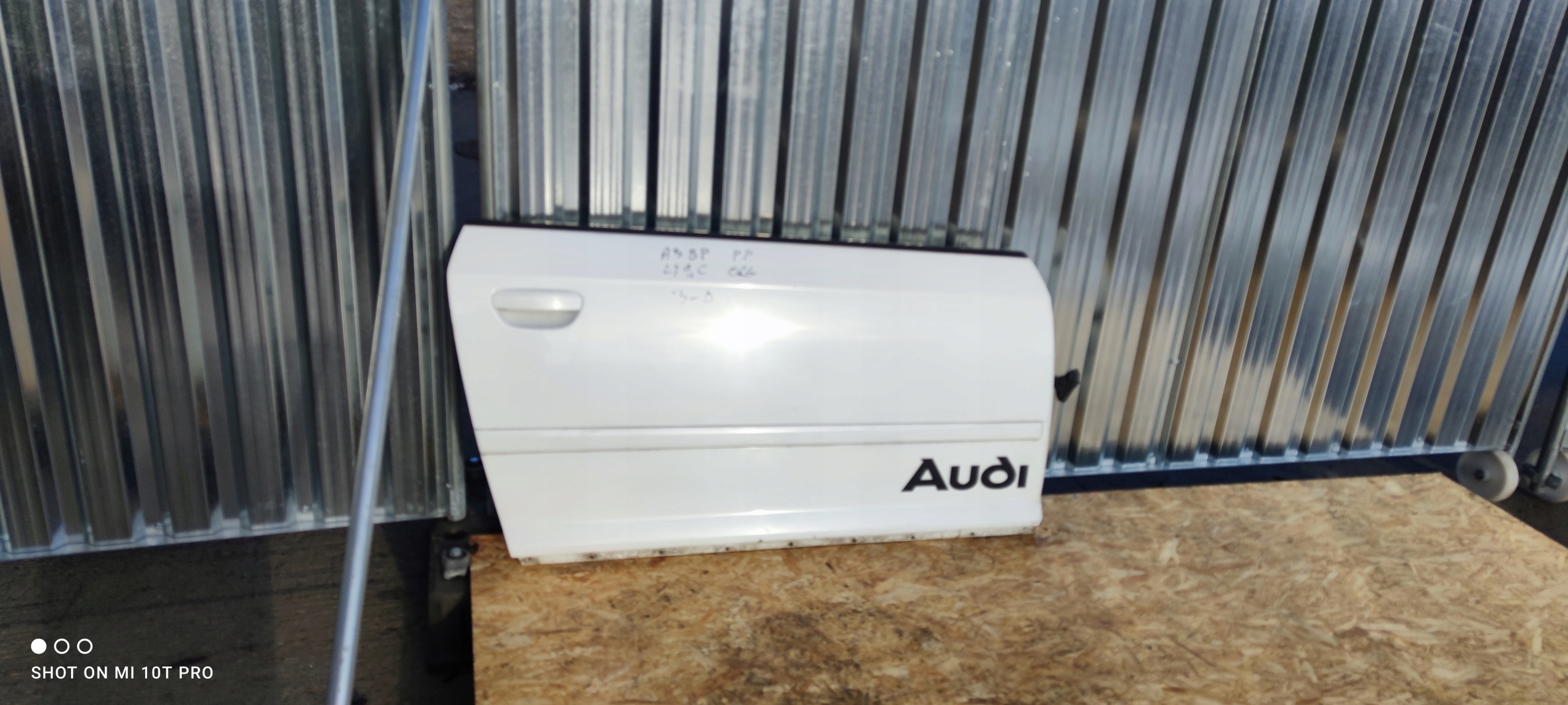 door right front AUDI A3 8P LIFT LY9C 3-door ORG