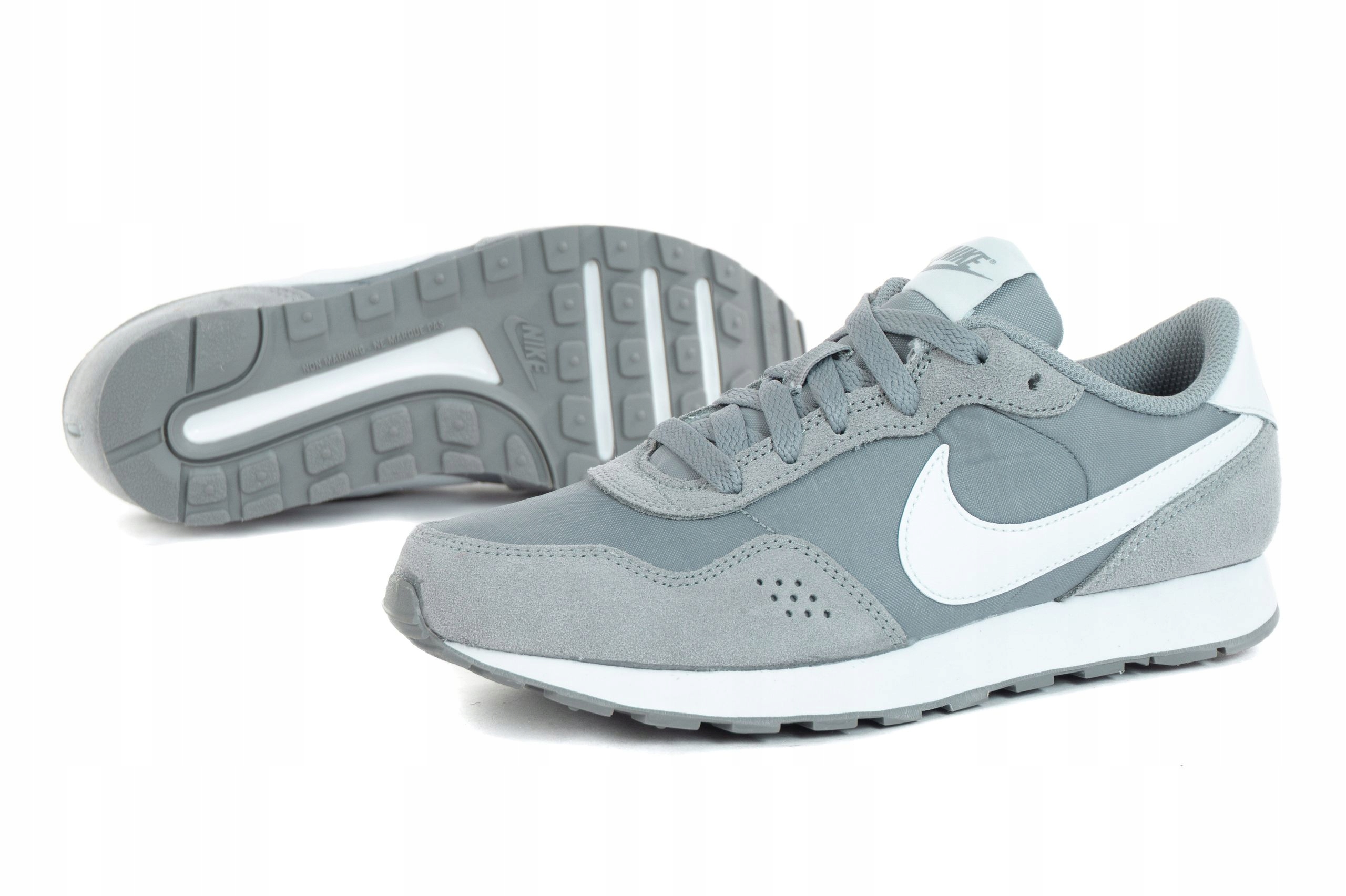 

Buty Nike MD Valiant Gs CN8558-001 Szare R. 37.5