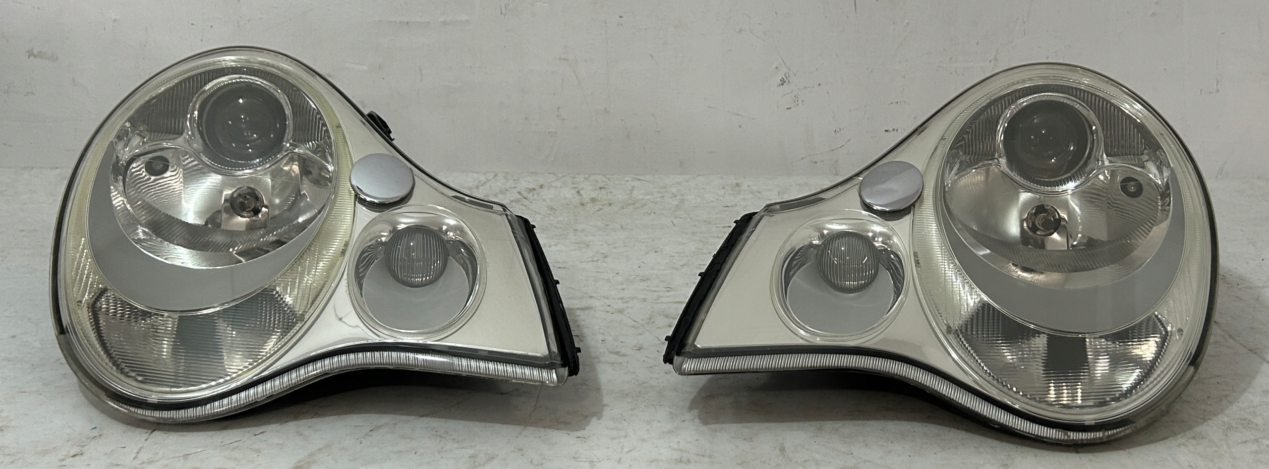 light right left front PORSCHE 911 996 LIFT 01- XENON