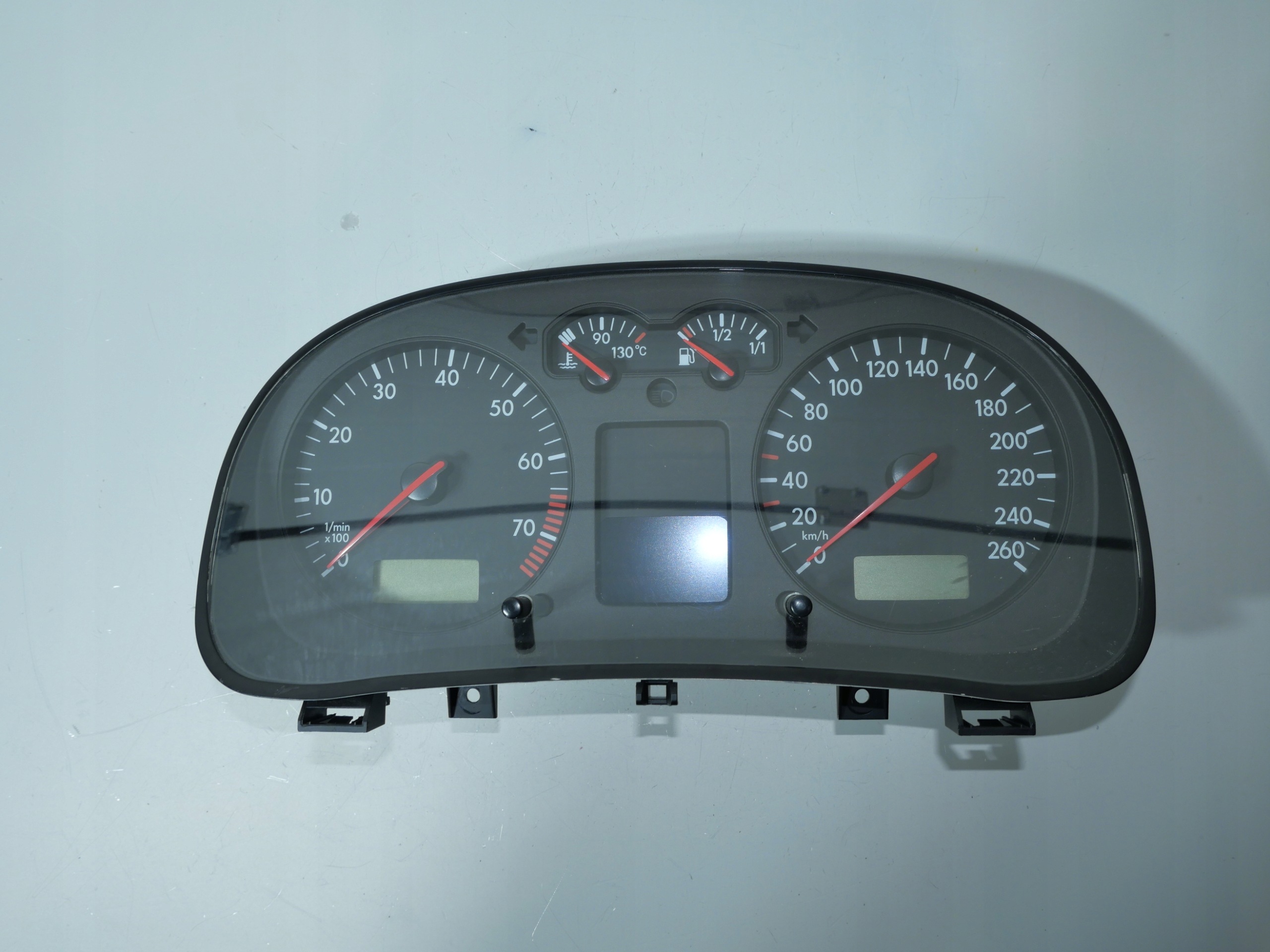 GOLF IV dials dials EUROPA 1J0920826A