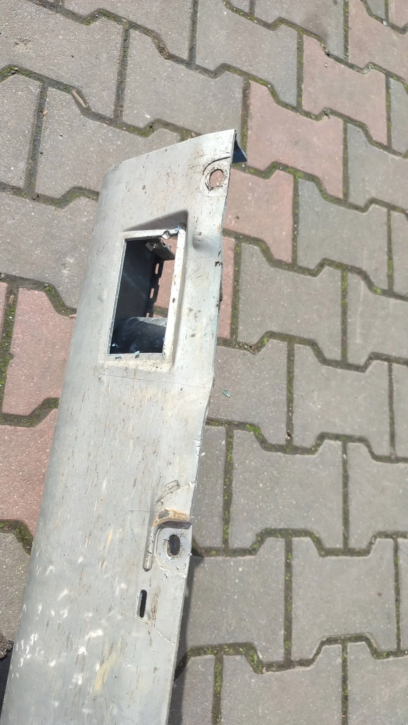 Audi TT TTS Mk2 2013 moulding threshold right