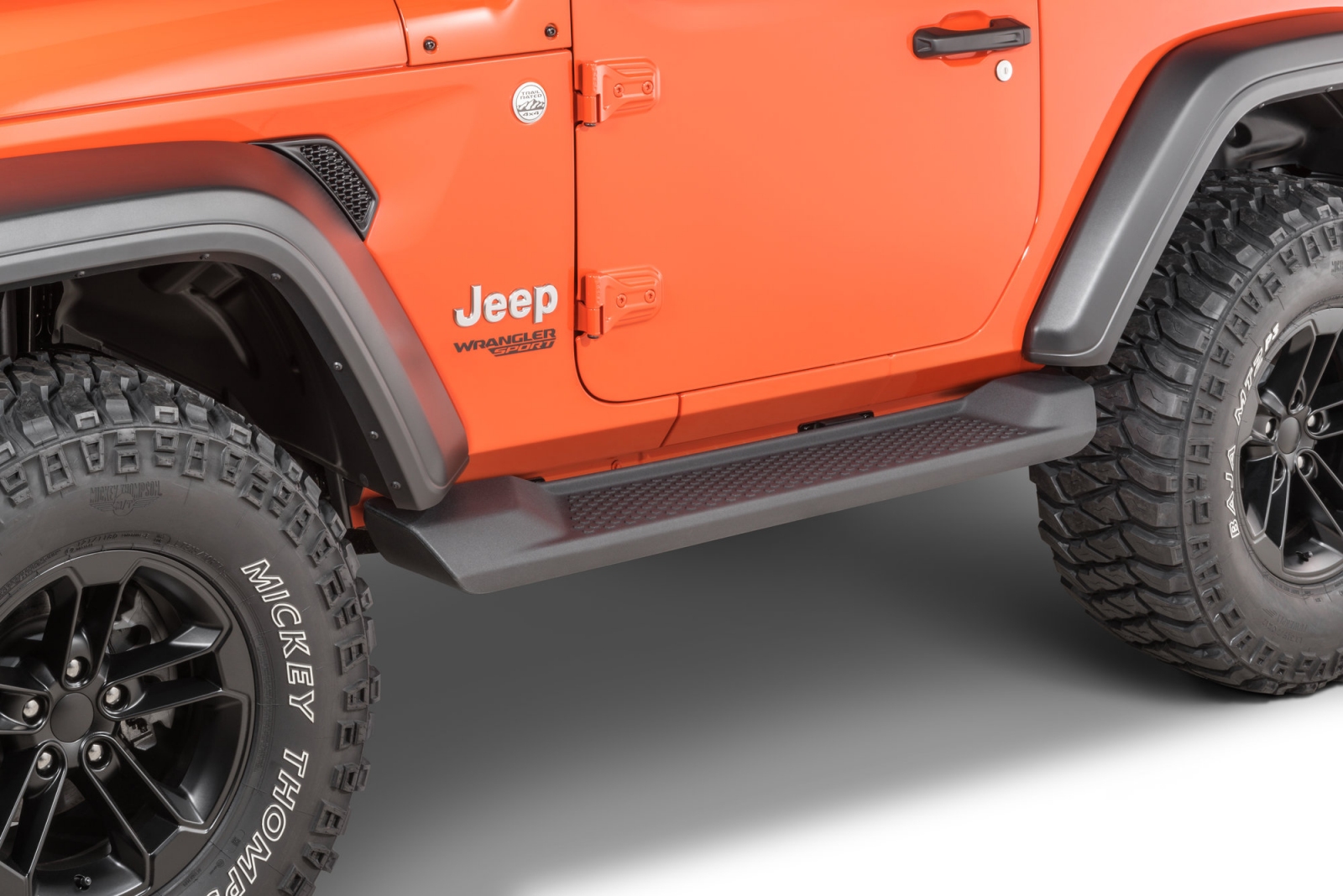 82215145 - ПОРОГ ПРАВЫЙ ЛЕВЫЙ ПОРОГИ WRANGLER SAHARA JL 2D 2018+