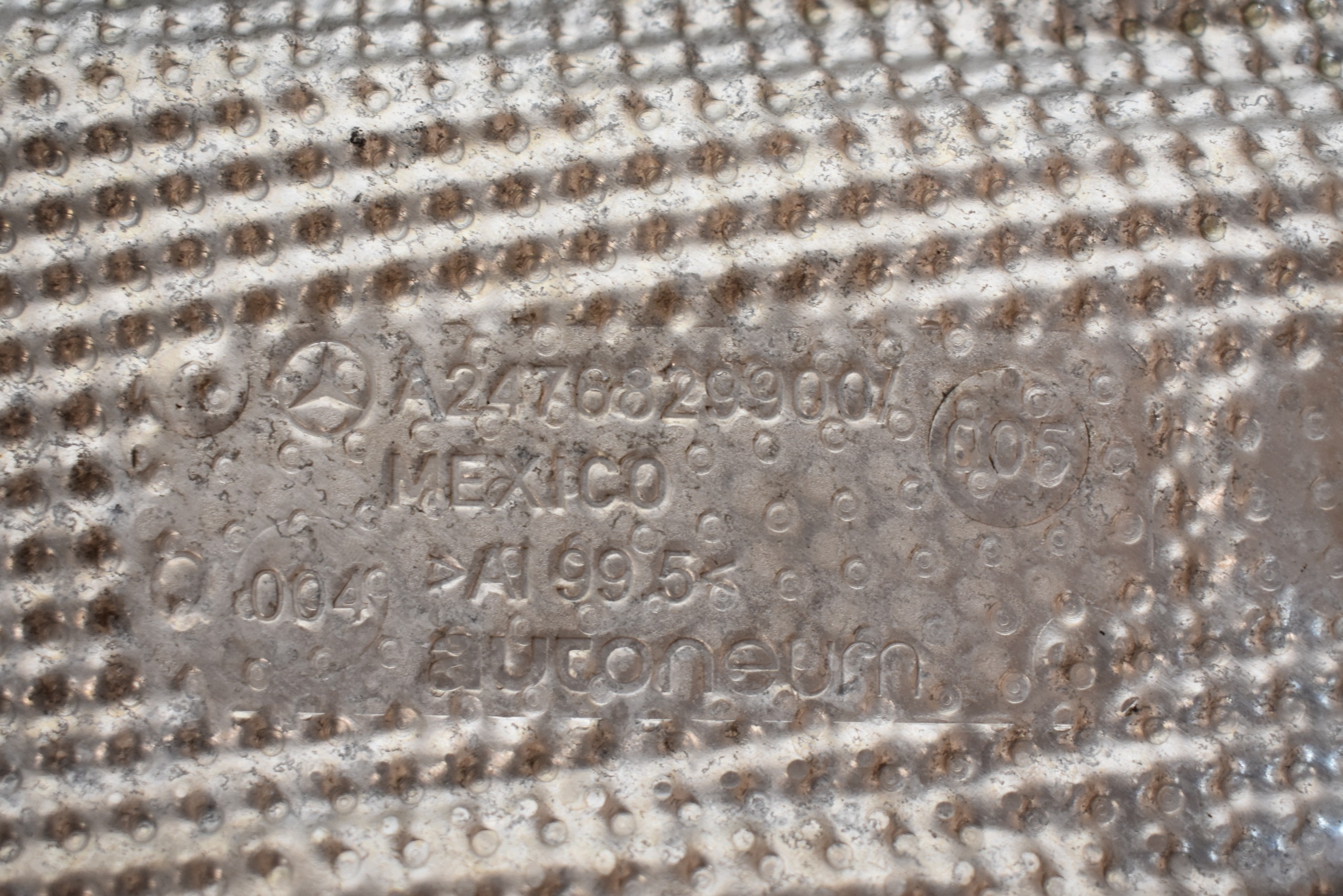 IDEALNA Blende Abdeckung TERMICZNA MERCEDES GLB X247 1