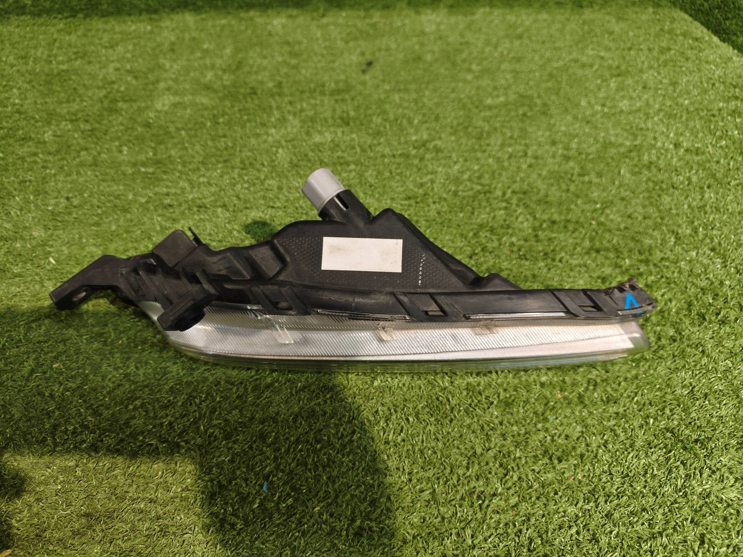fog light DRL LED left front HYUNDAI TUCSON III 15- NR.243