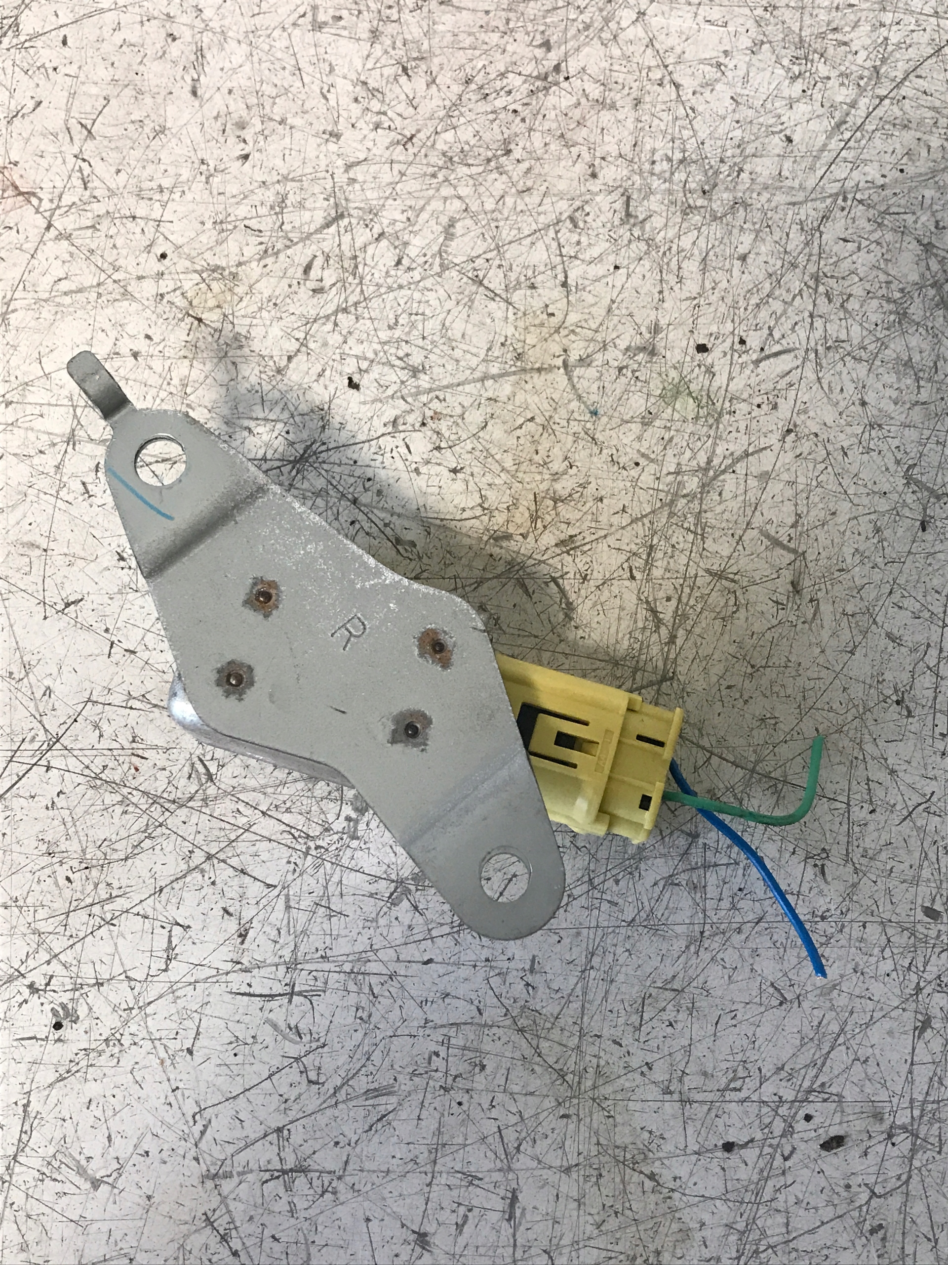 Crashsensor Drucksensor rechts SIRION II 89860-B1010