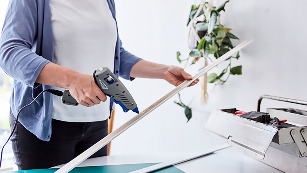 Pistolet do kleju na gorąco Dremel Glue Gun 940 Seria Glue Gun 940