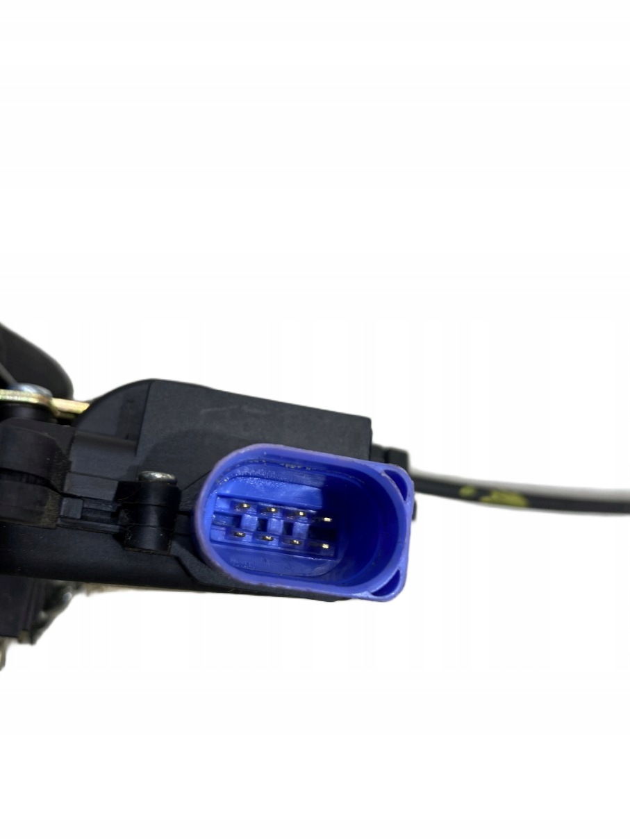 lock door left front VW POLO IV 9N 8 PIN