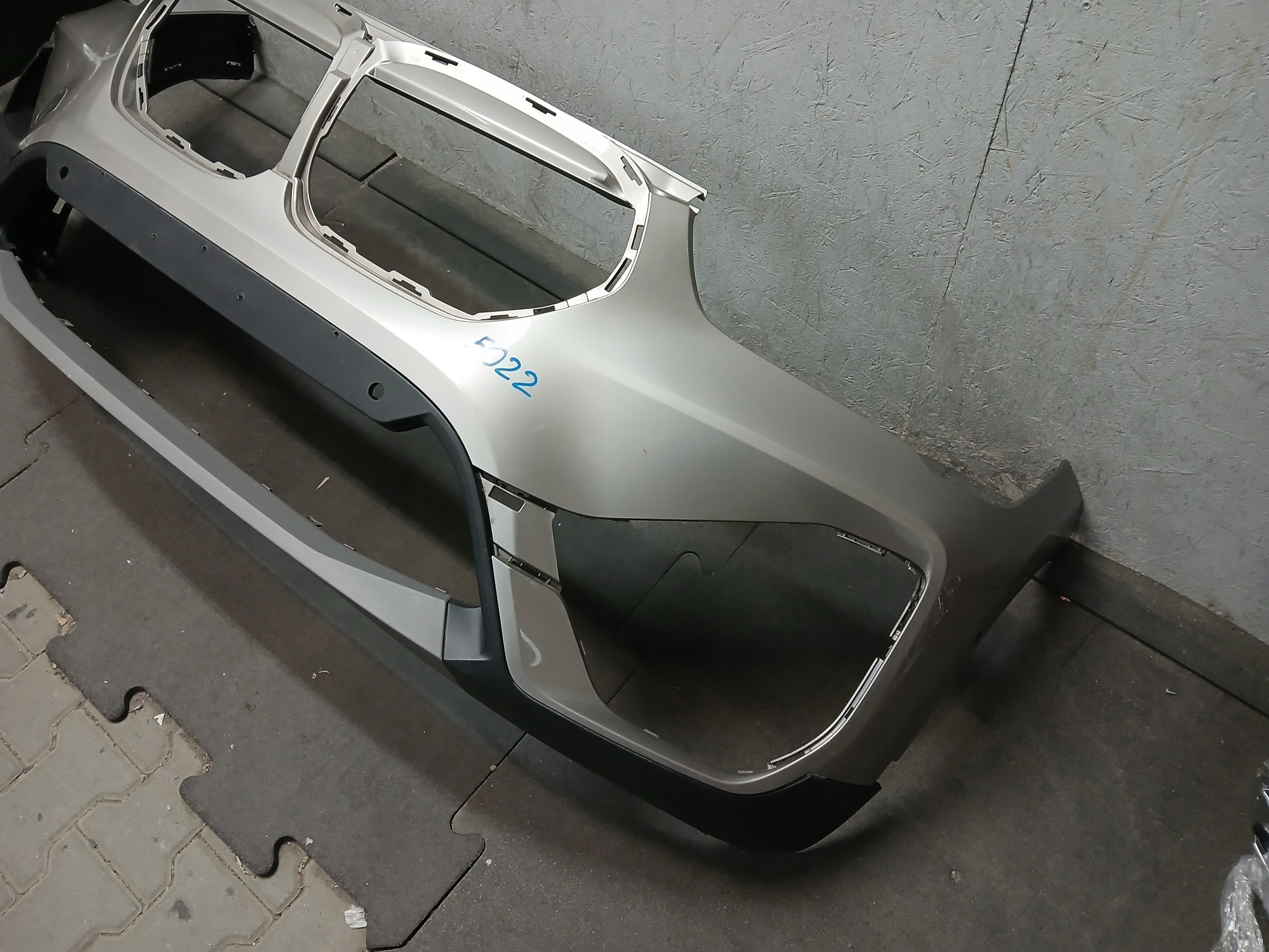 bumper front BMW X1 F48 LIFT