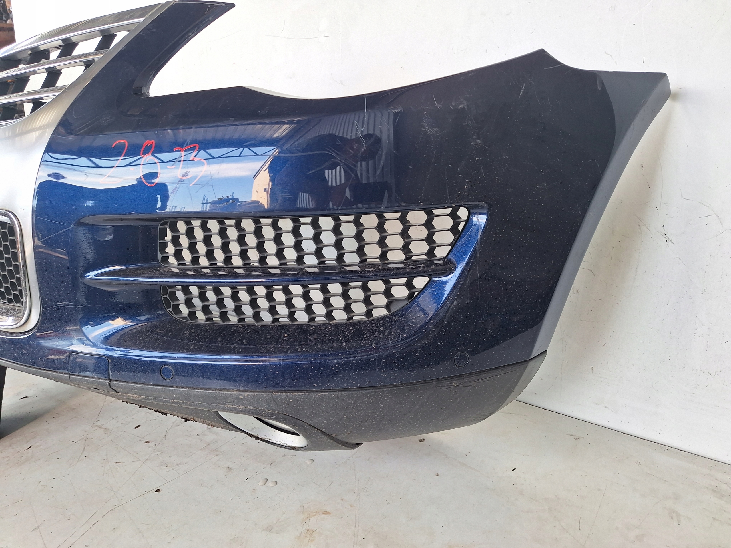 VOLKSWAGEN TOUAREG 7L LIFT 06-10 bumper PDC