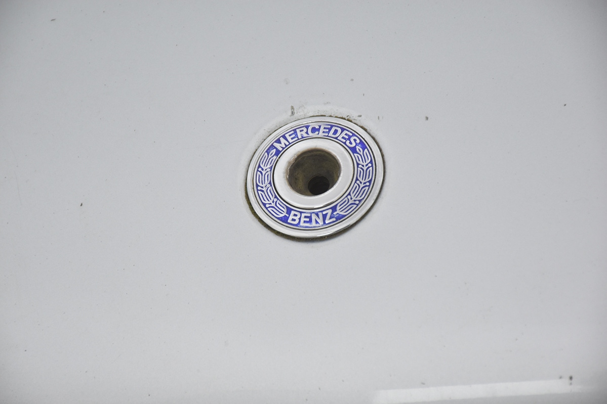 bonnet MERCEDES C-KLASA W203