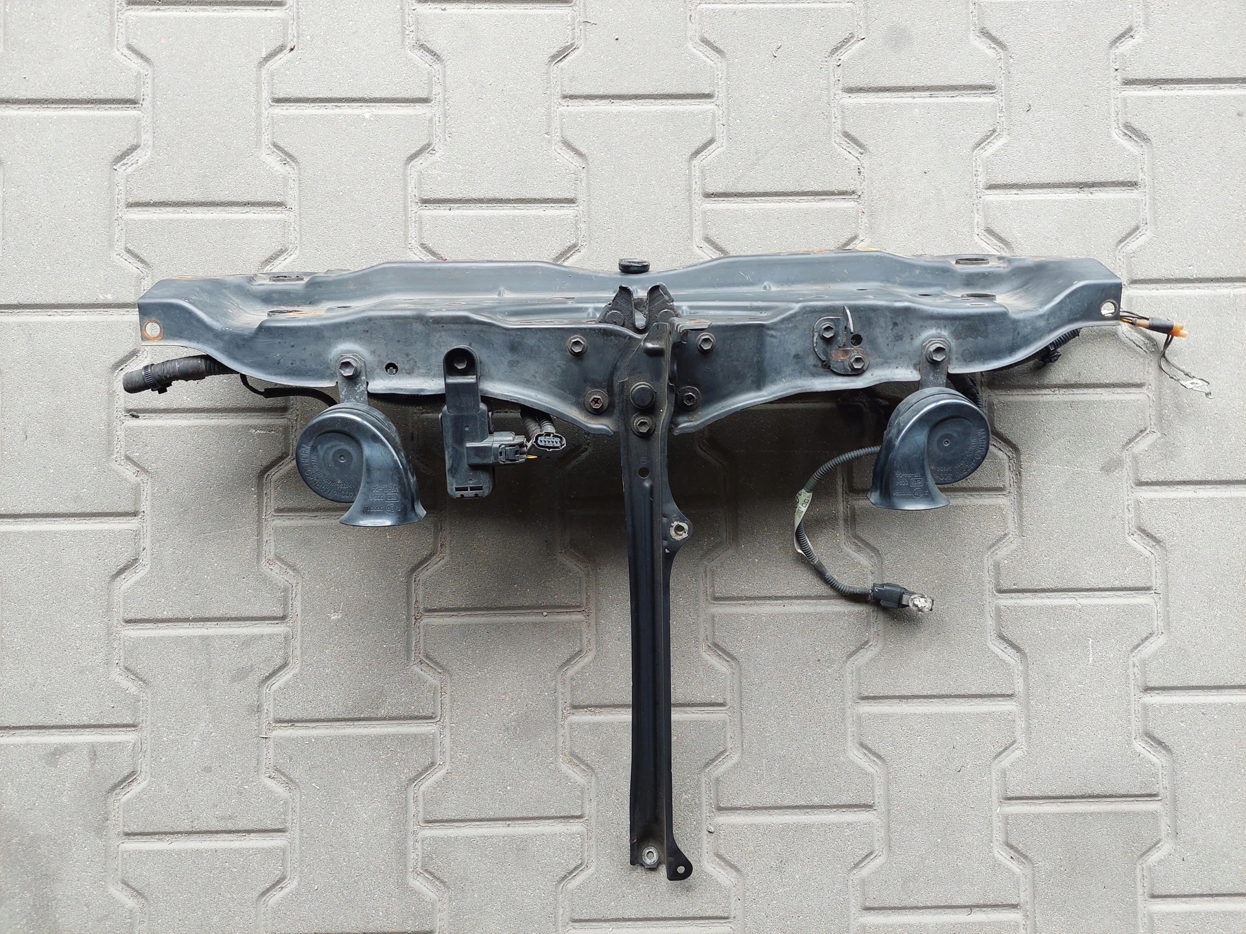 front body wall front pillar LEXUS LS 460 IV 4.6 V8
