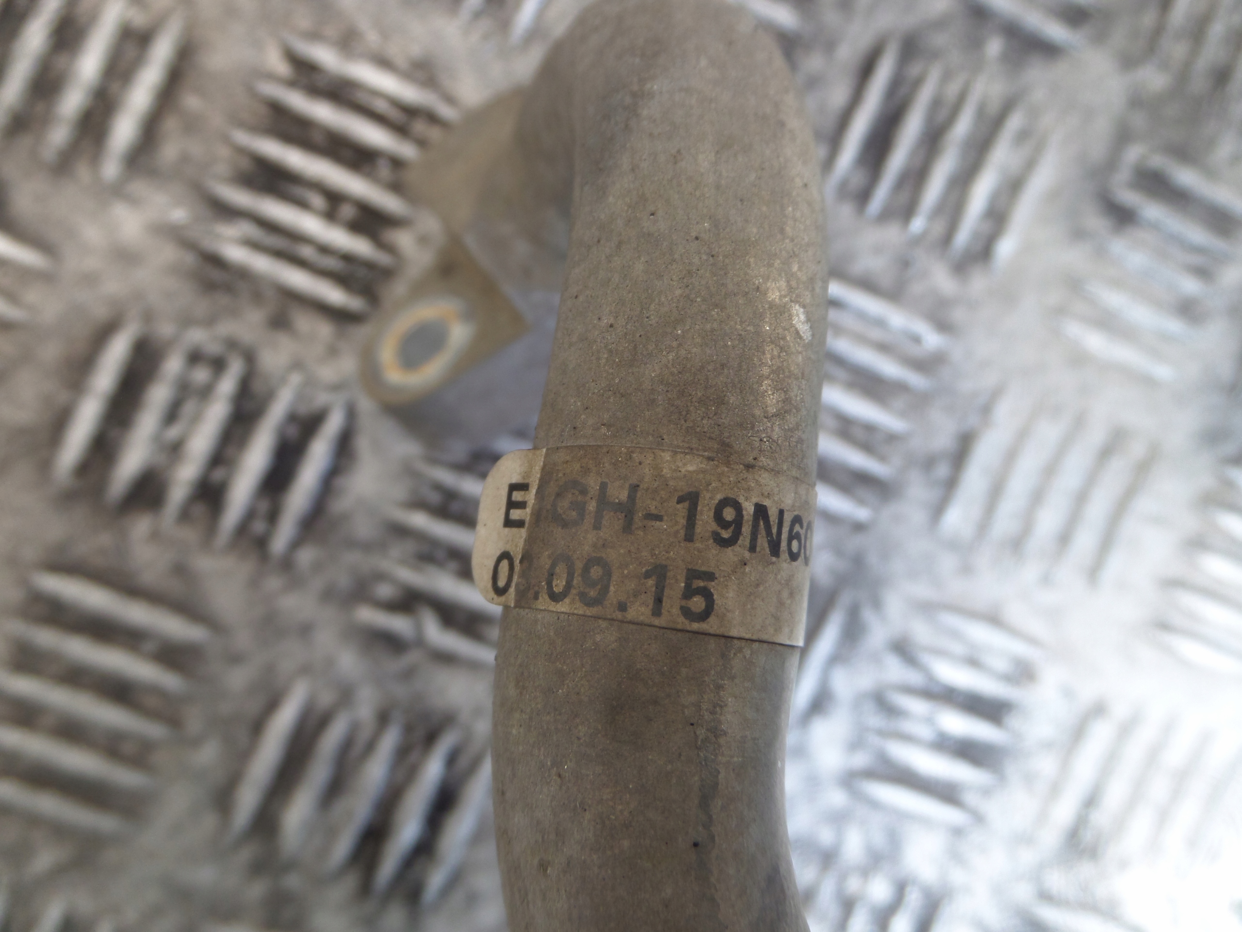 Ford OE E1GH-19N602-AA vedení klimatizaci smax