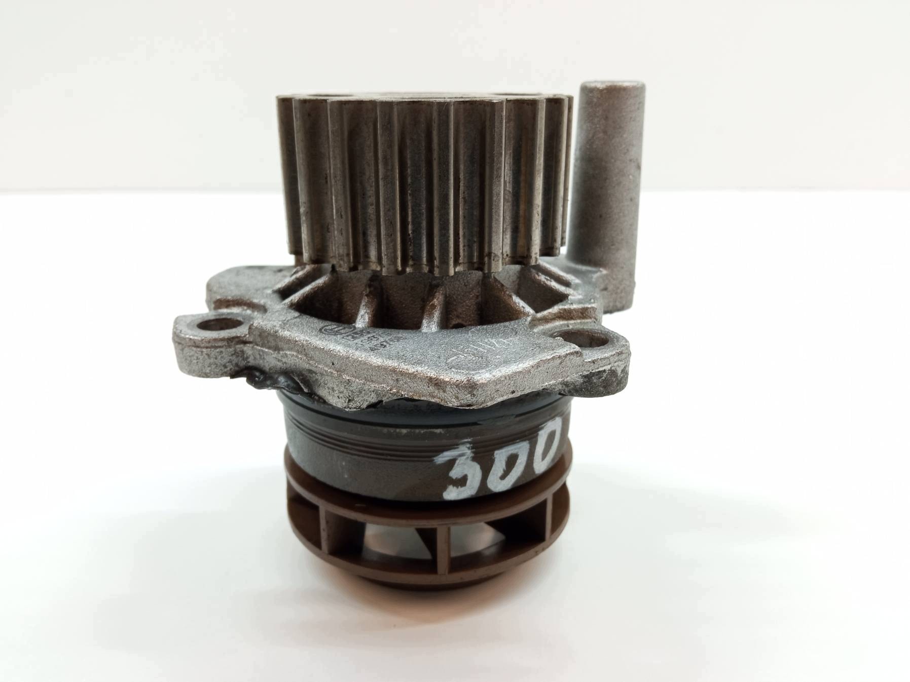 water pump 1987949768 1.6 TDI Seat Altea and (2004- )