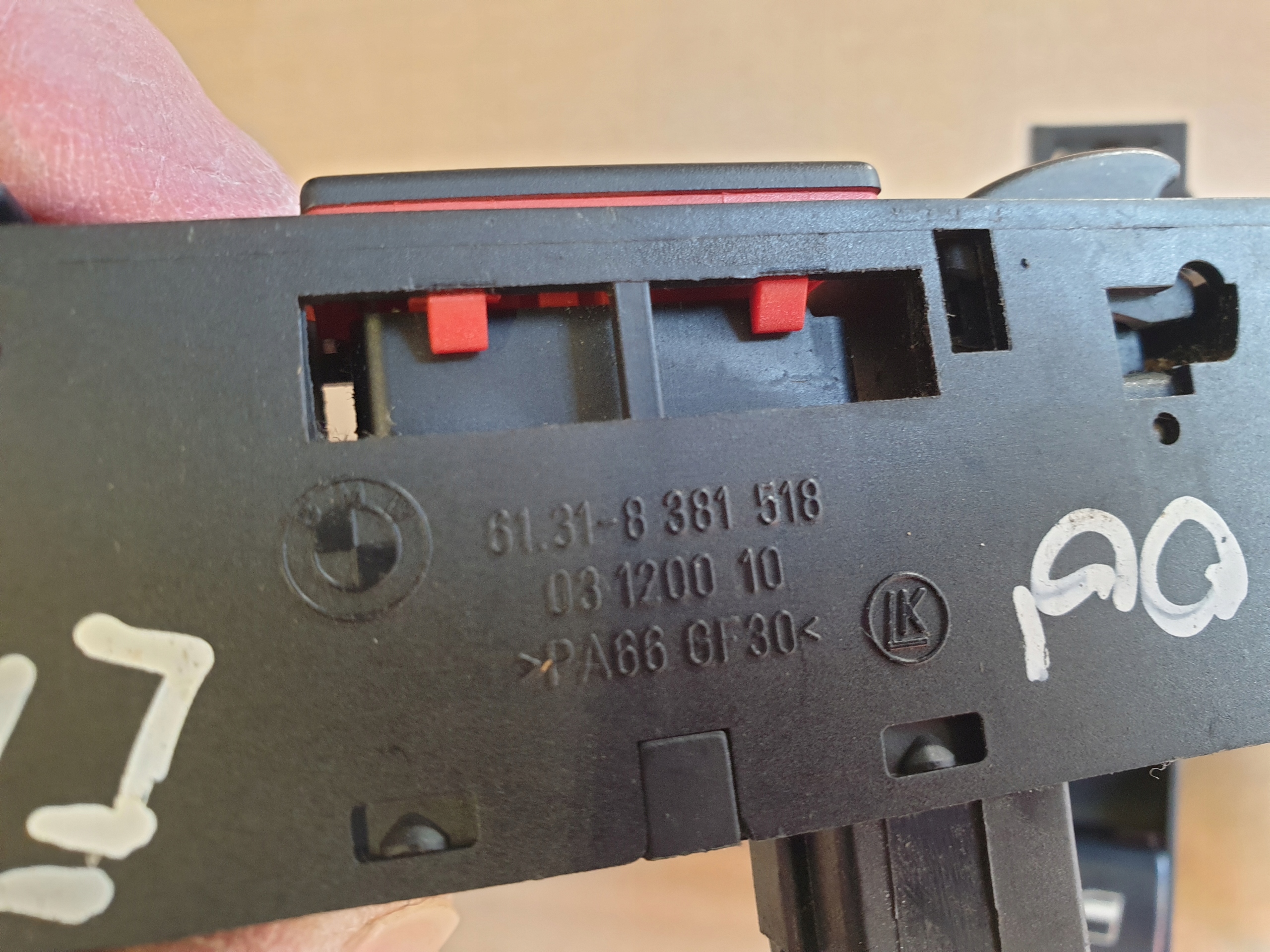 window control switch BMW 3 E46 8381518