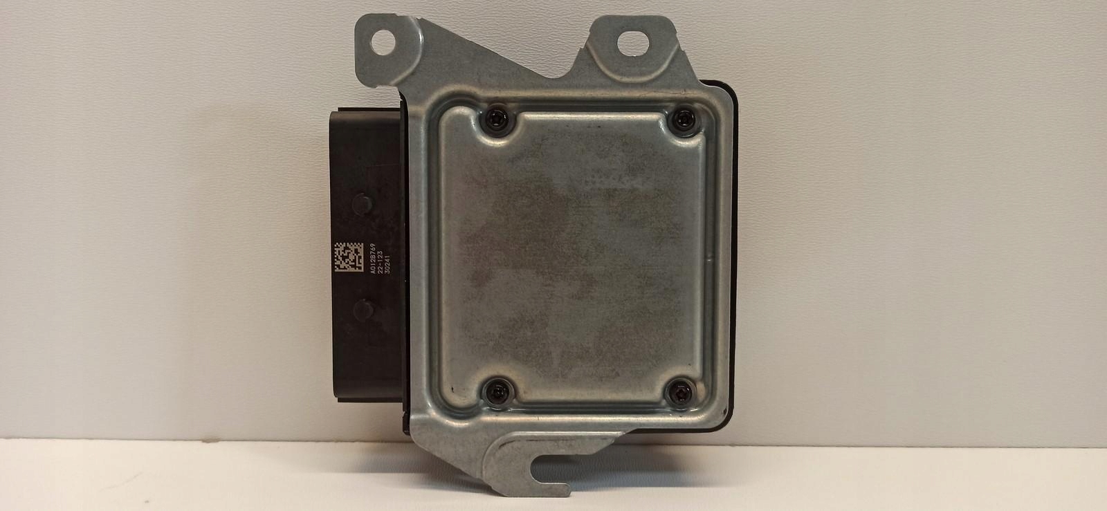 SKODA KARQ SUPERB III MODUŁ SENSOR AIRBAG 5QF959655AT Producent części Skoda OE