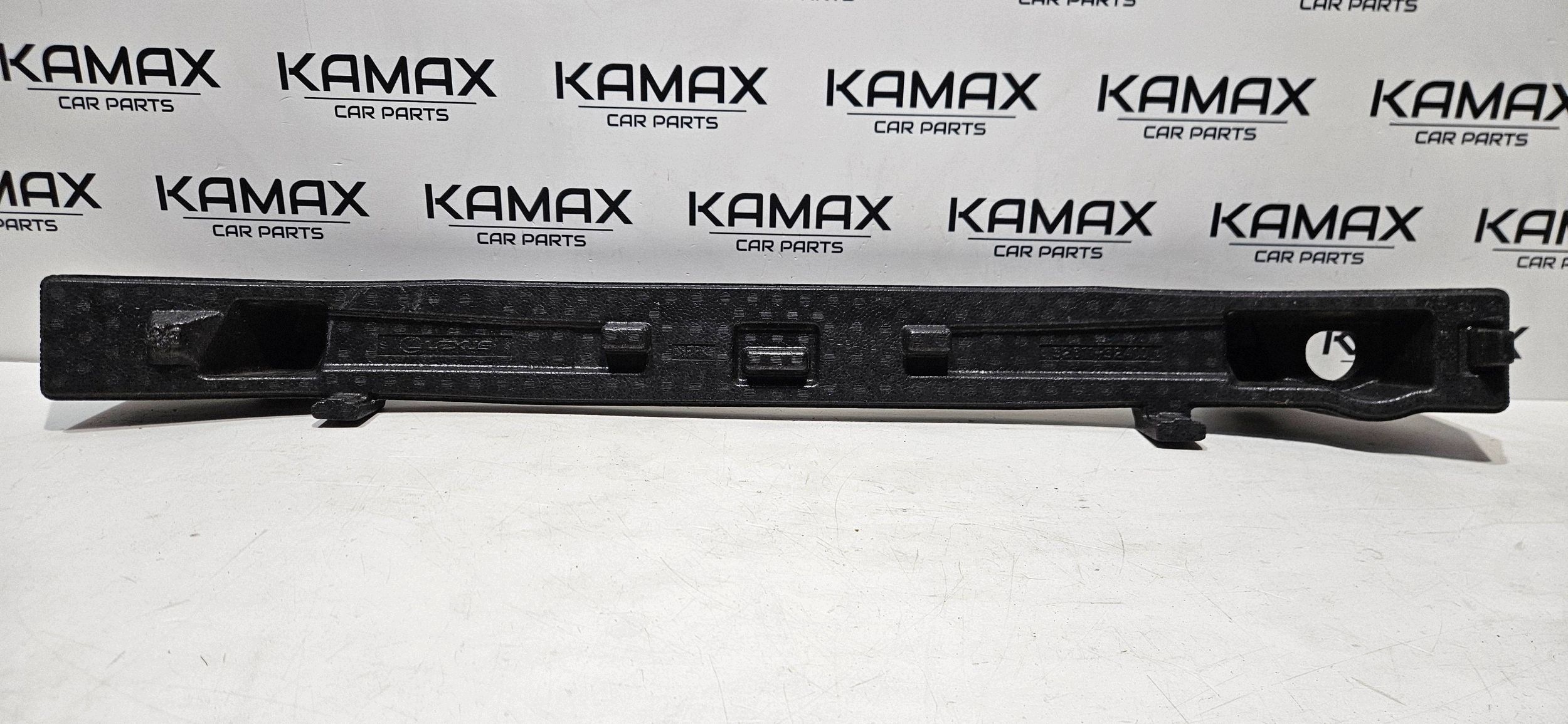 Absorber nárazníku předního předek Lexus LBX 5261152410