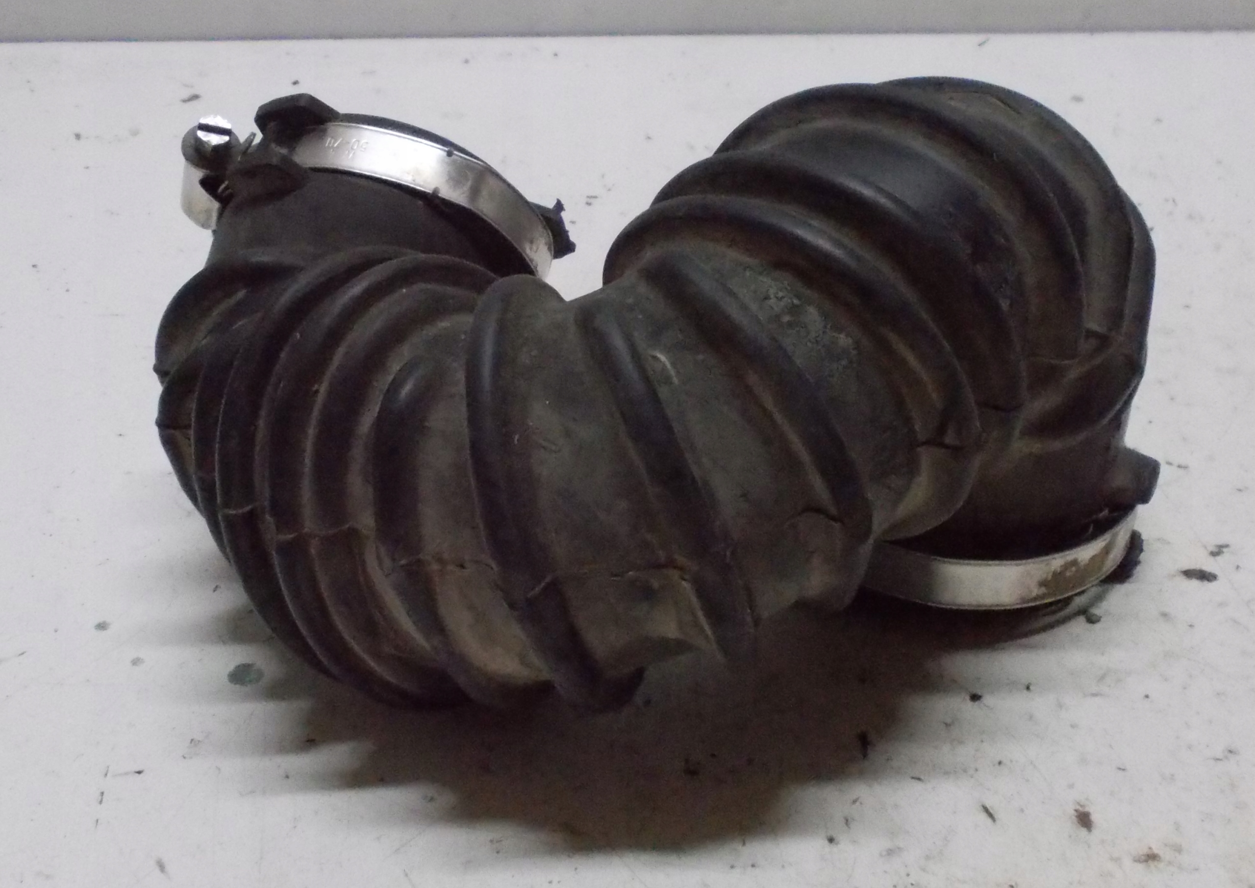 AUDI A6 C6 2.0 TFSI 08R pipe wiring air