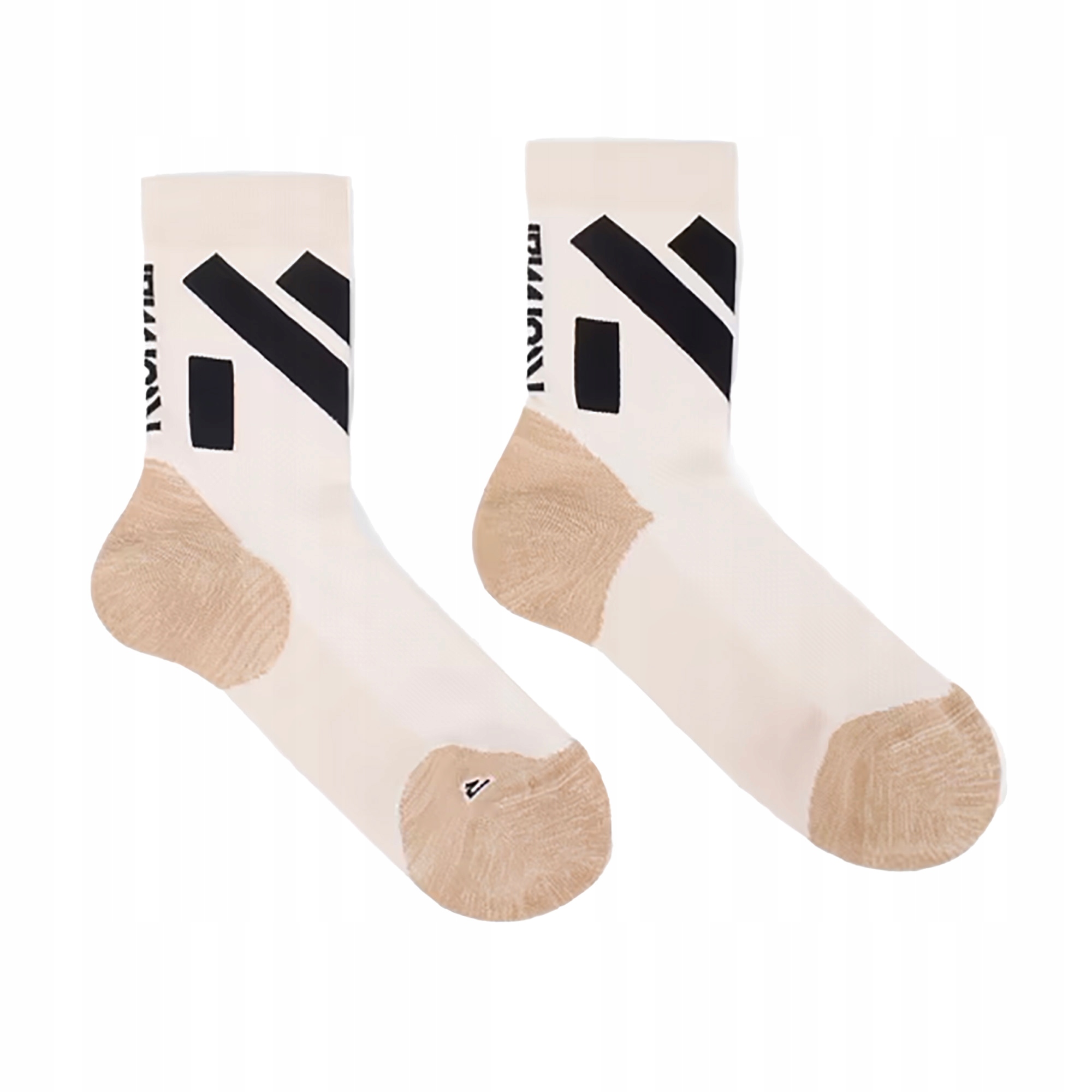 Skarpety kompresyjne do biegania NNormal Race Low Cut beige L