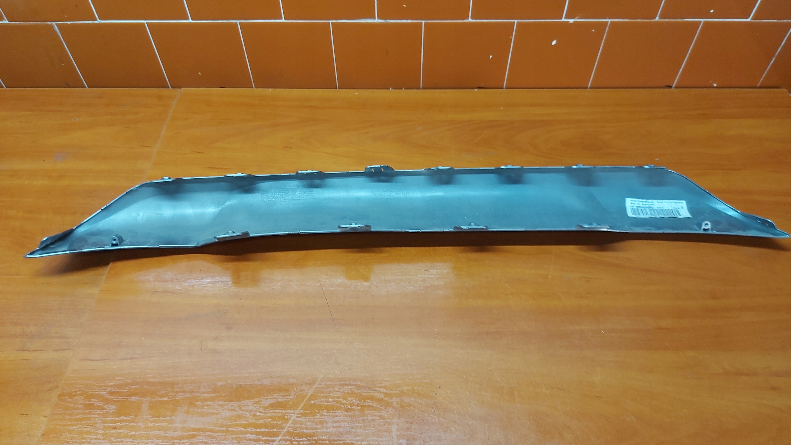 moulding cap of a bumper front front TOYOTA AYGO X 22