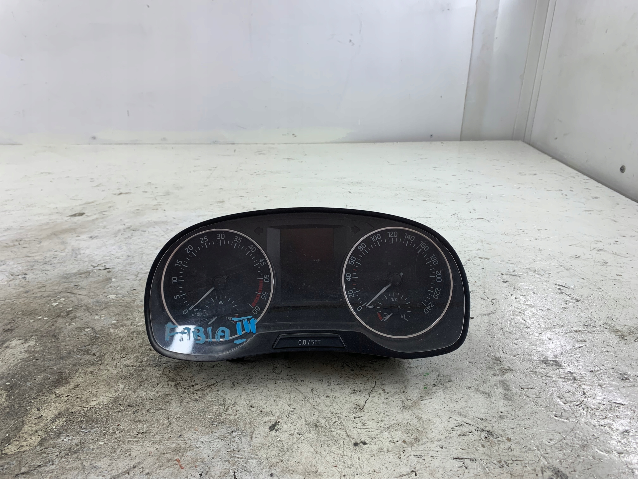 SKODA FABIA III 1.4 TDI dials dials 6V0920741C