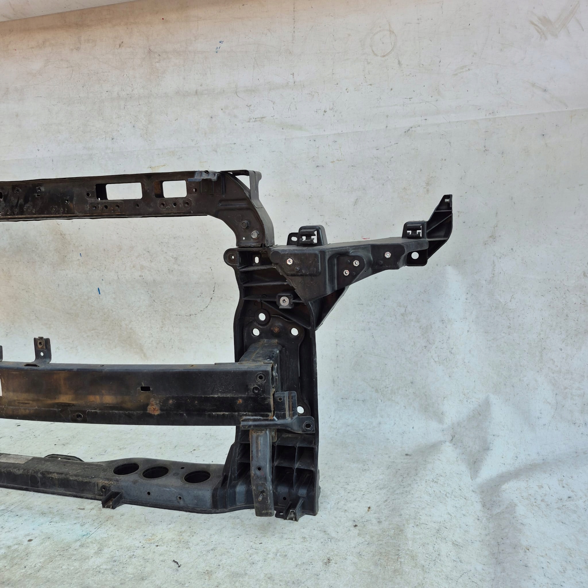 HYUNDAI TUCSON III 3 15-20 support panel for radiators pillar sider
