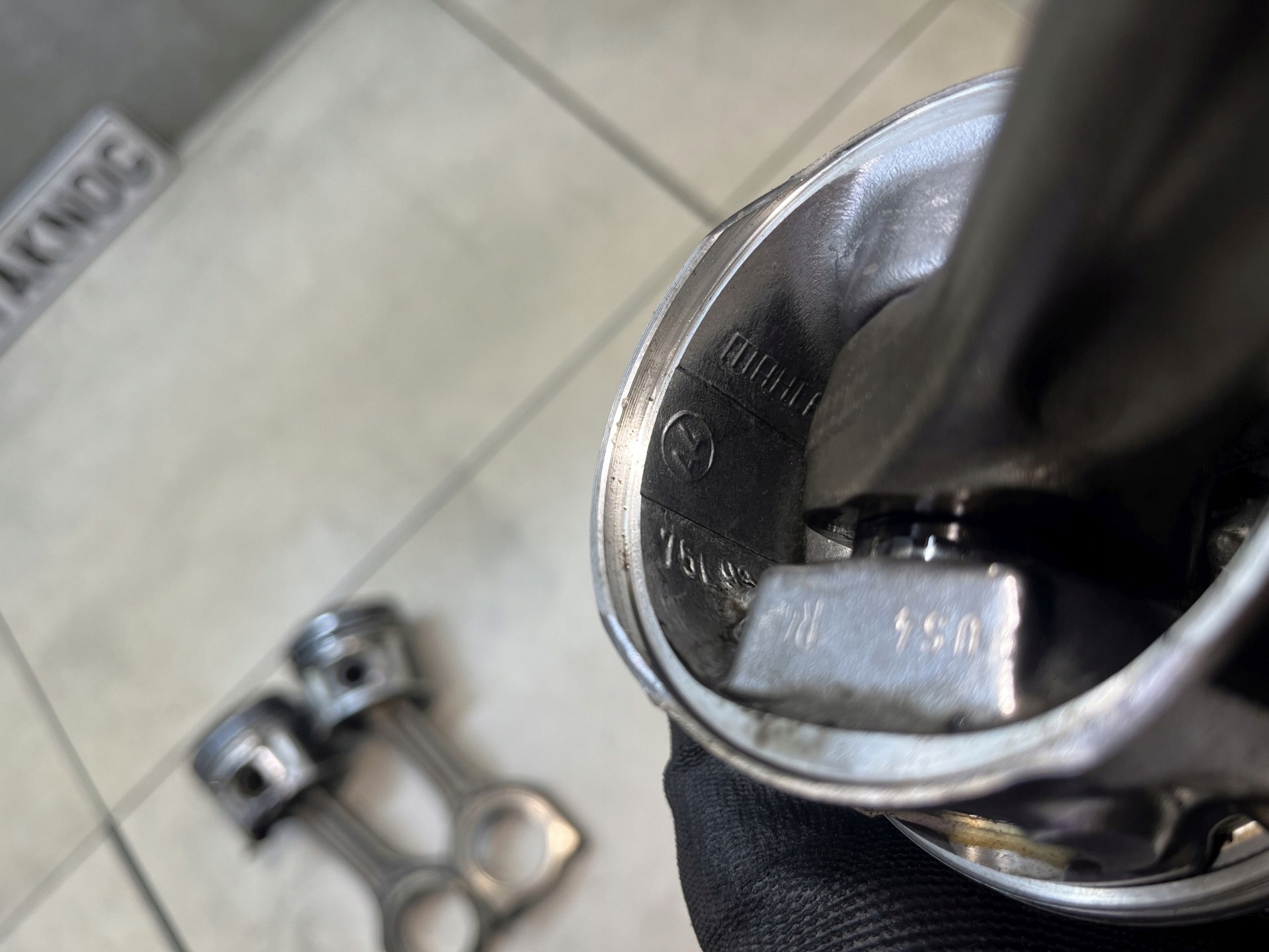 piston connecting rod PEUGEOT EXPERT II 1.6 HDI 75l93
