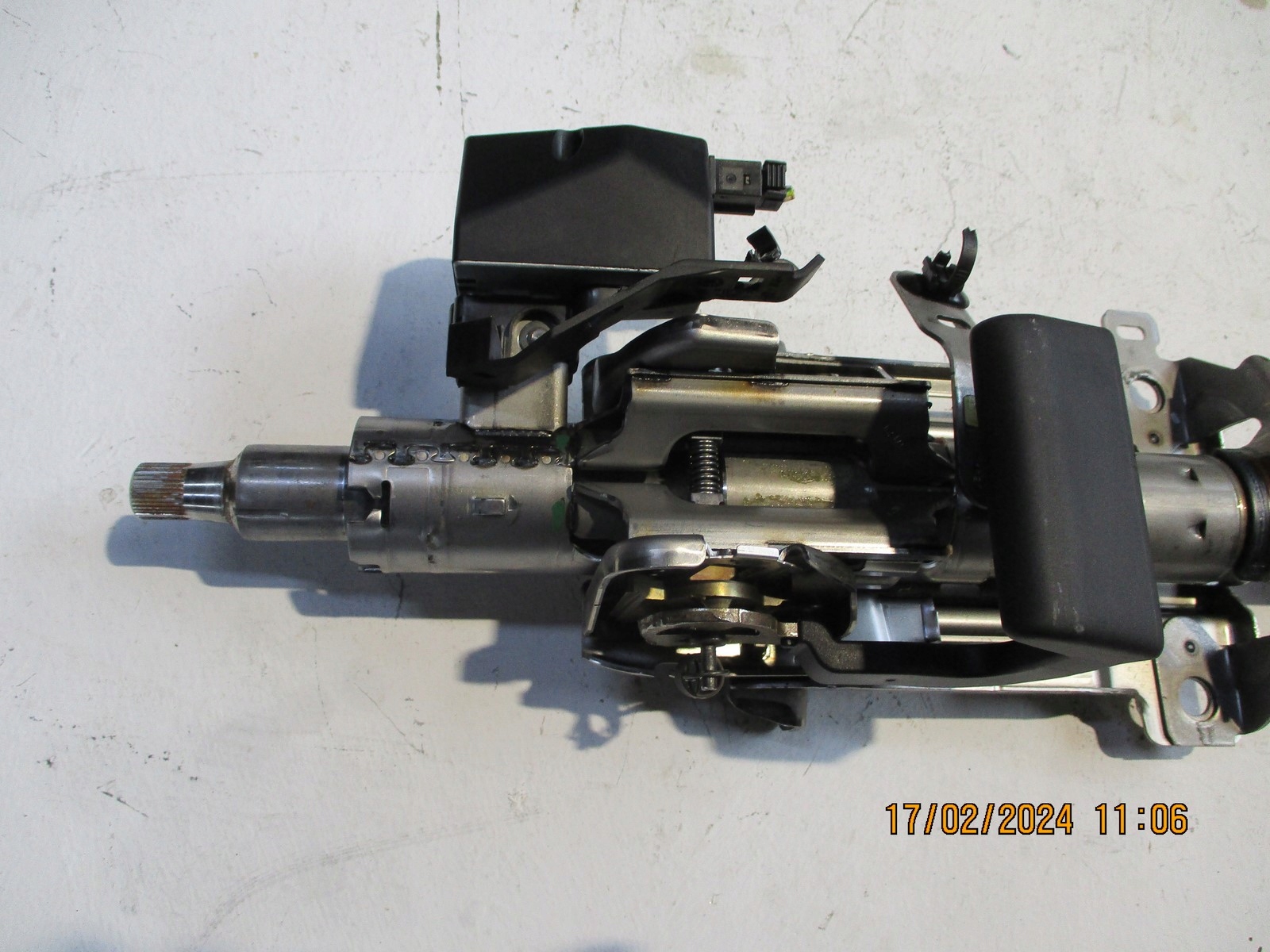 volantová tyč OPEL ASTRA L 9830852580