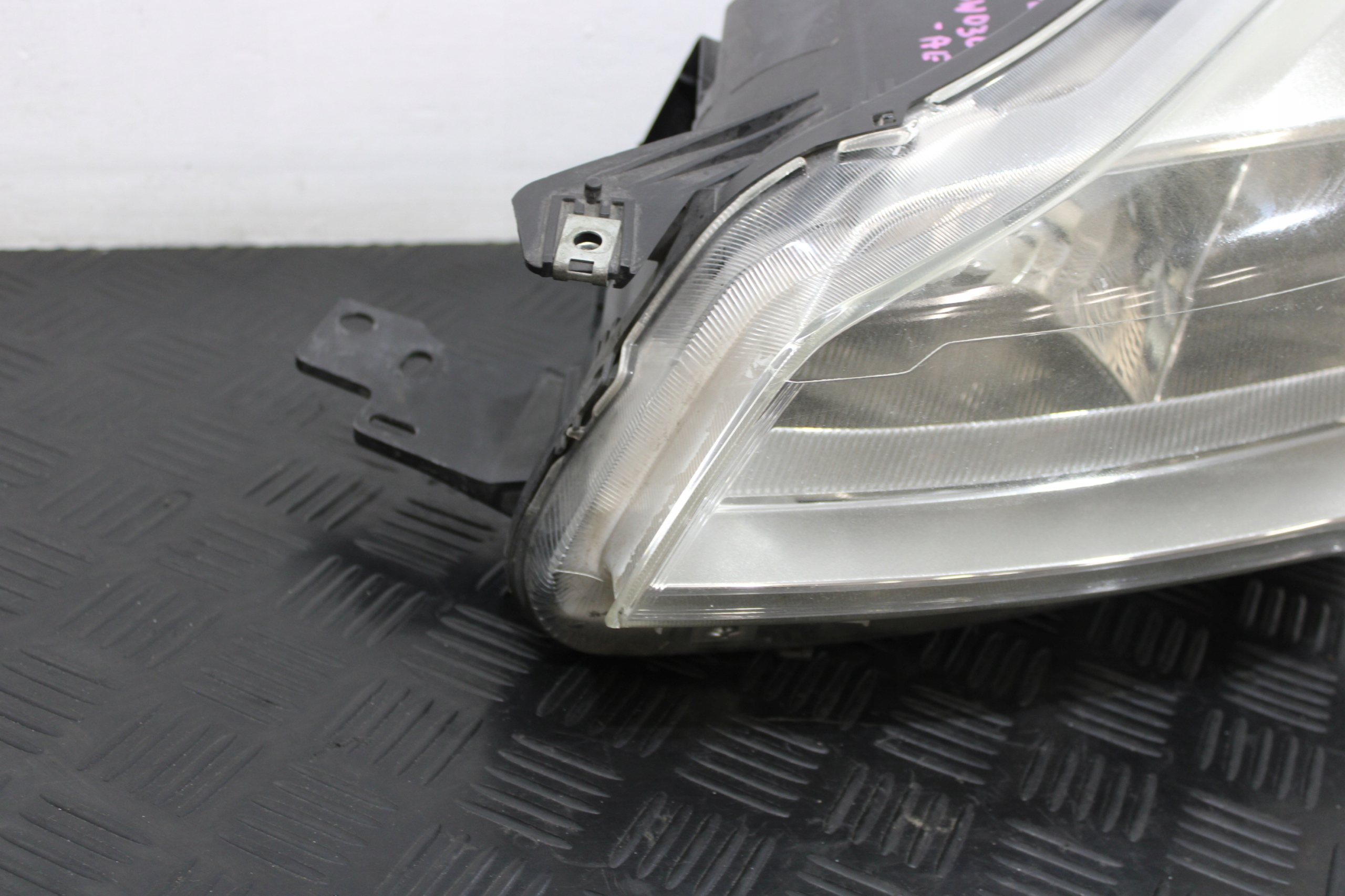 light left front CV44-13W030-AE FORD KUGA MK2