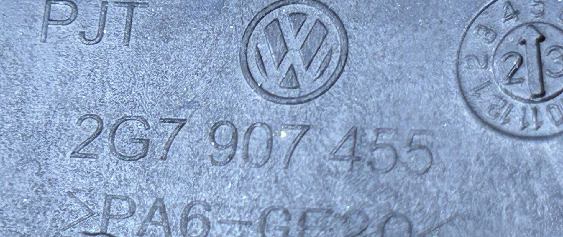 holder RADARU left rear part VW TAIGO 2G7907455