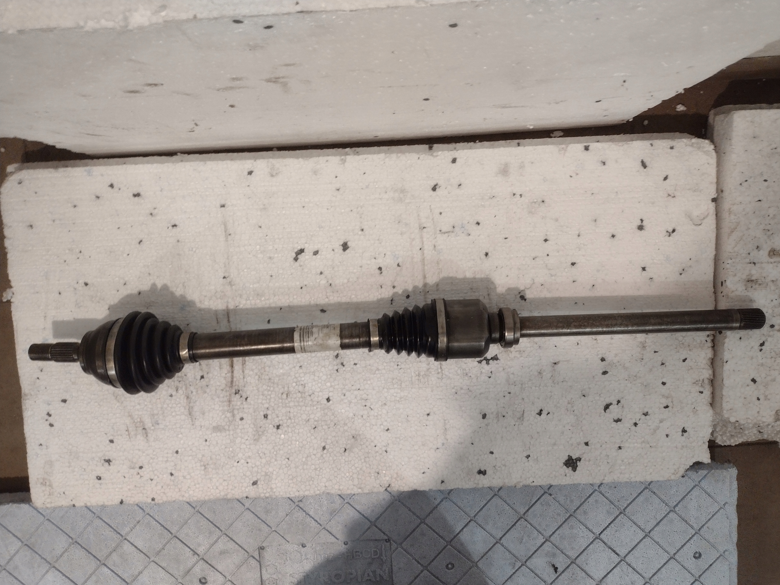 96 850 - Peugeot OE 9685085280 правый полуось