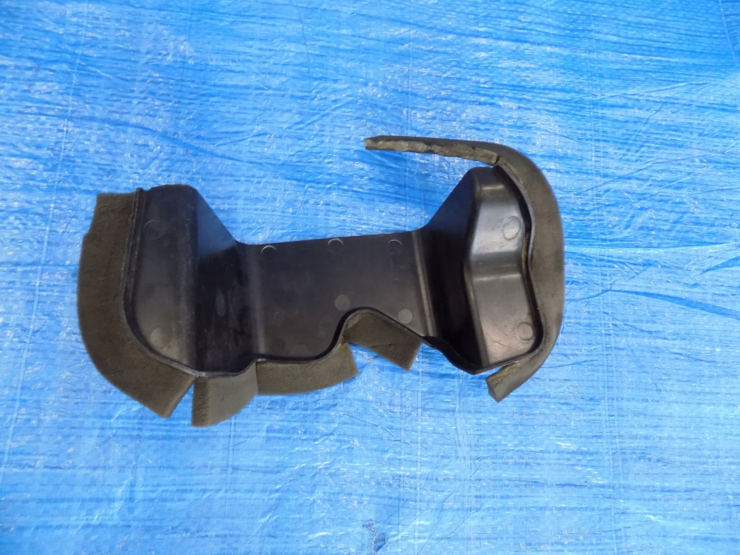 cover cover right NAVARA NP300 16
