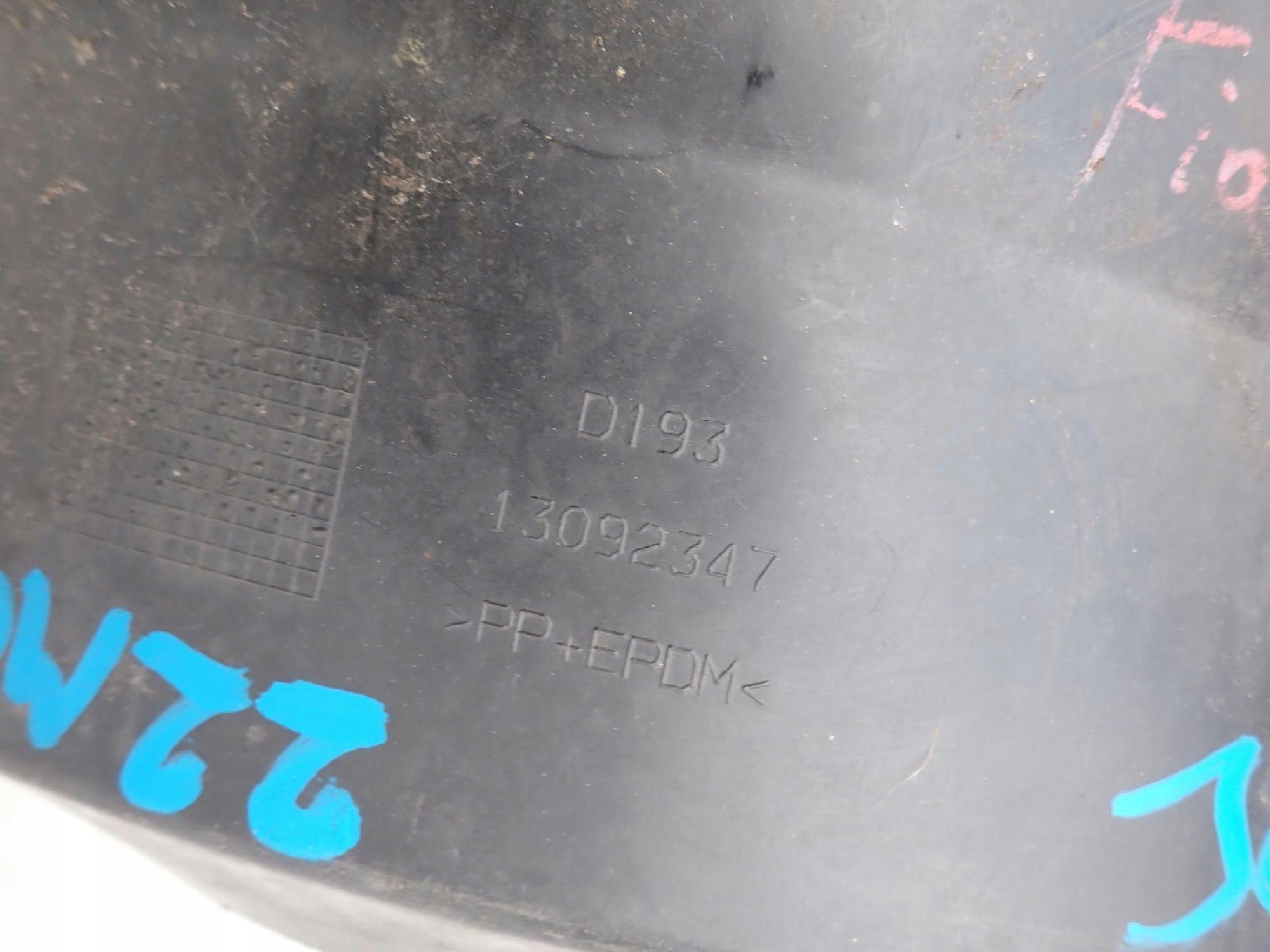 FIAT 500 07-15 mudguard front front right