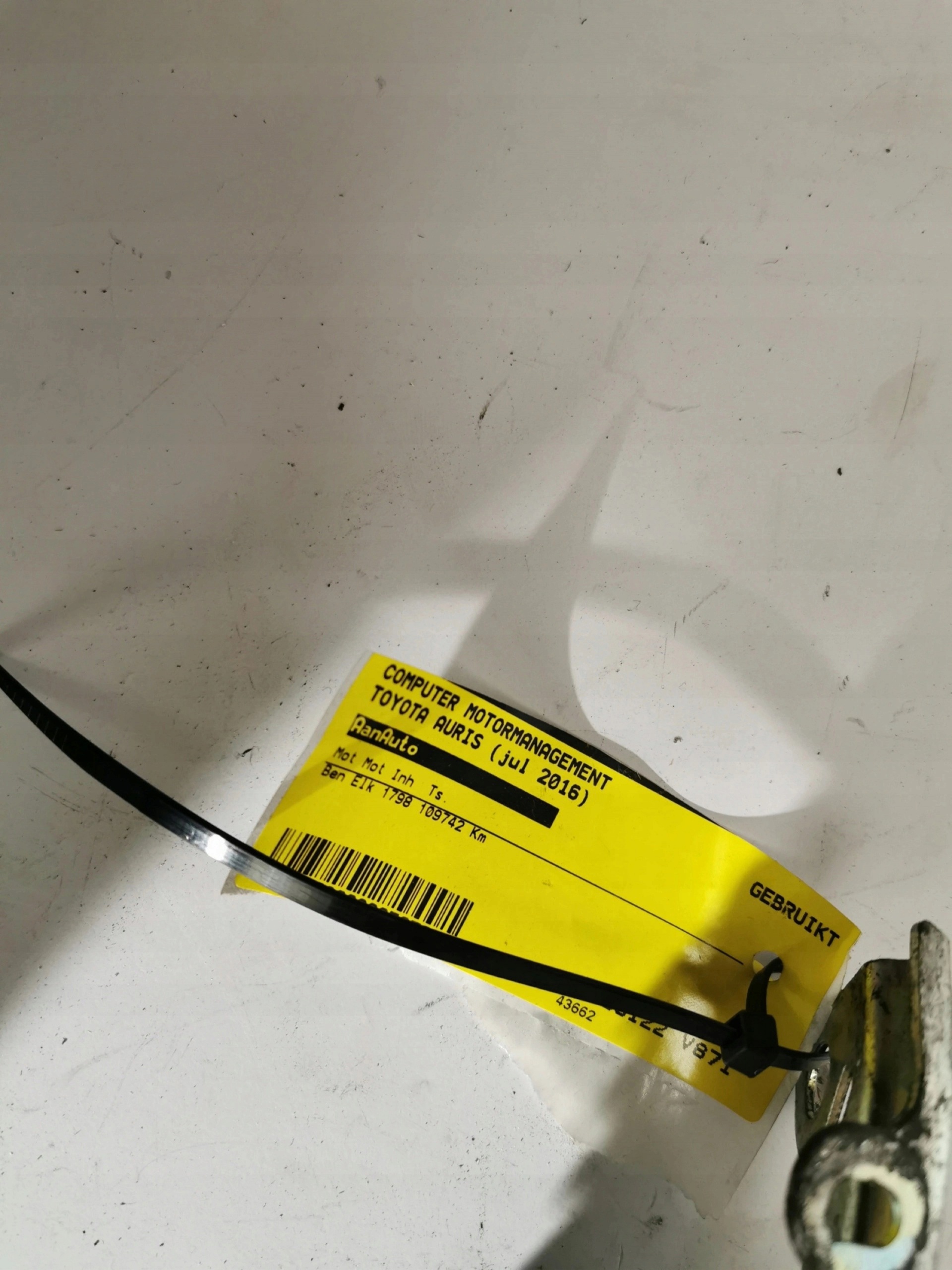 TOYOTA AURIS 1.8B 89661-0ZU60 MB275600-9480 computer ECU