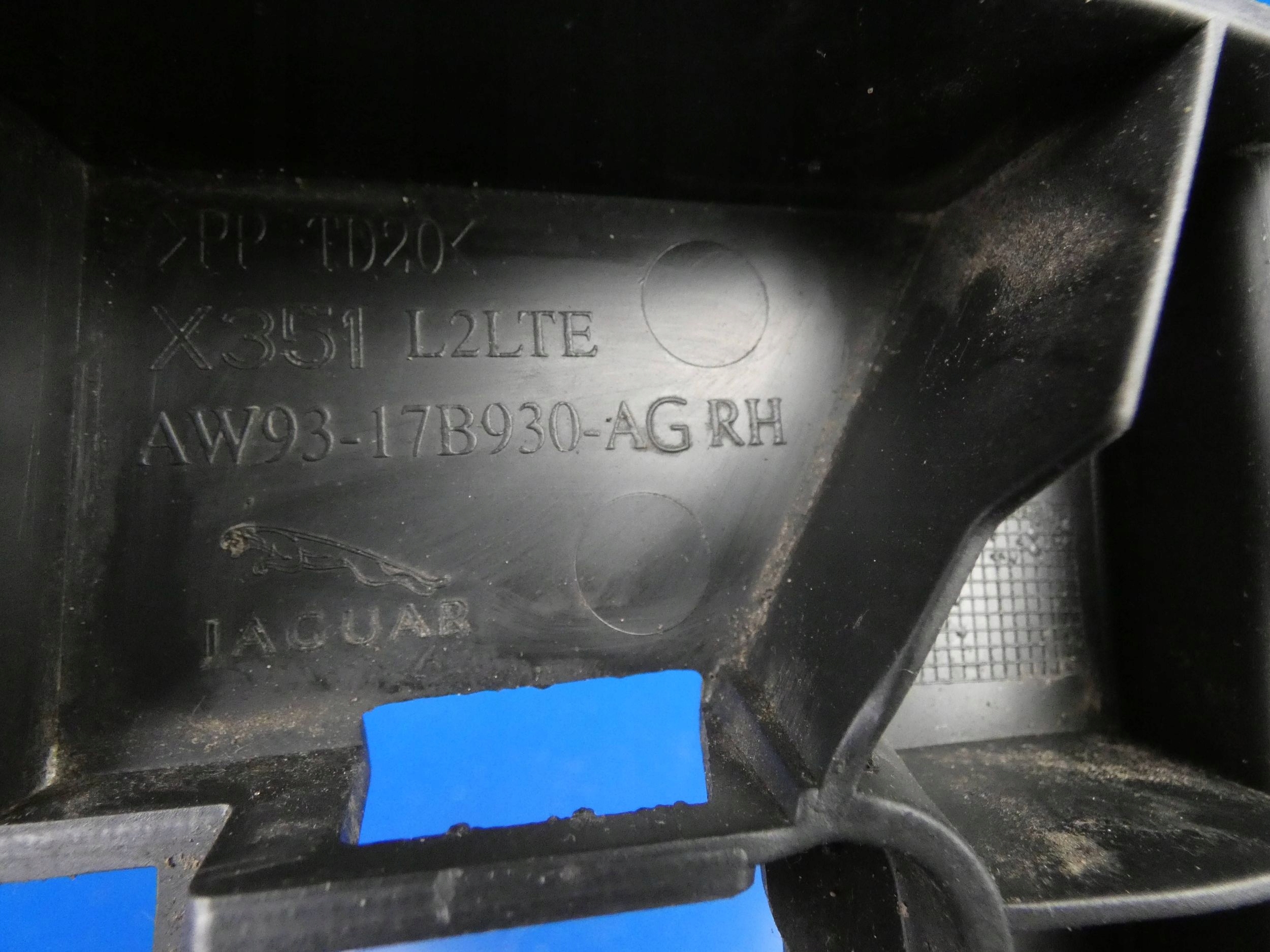 JAGUAR XJ X351 Support Support plaque Pare choc Droite Arrière