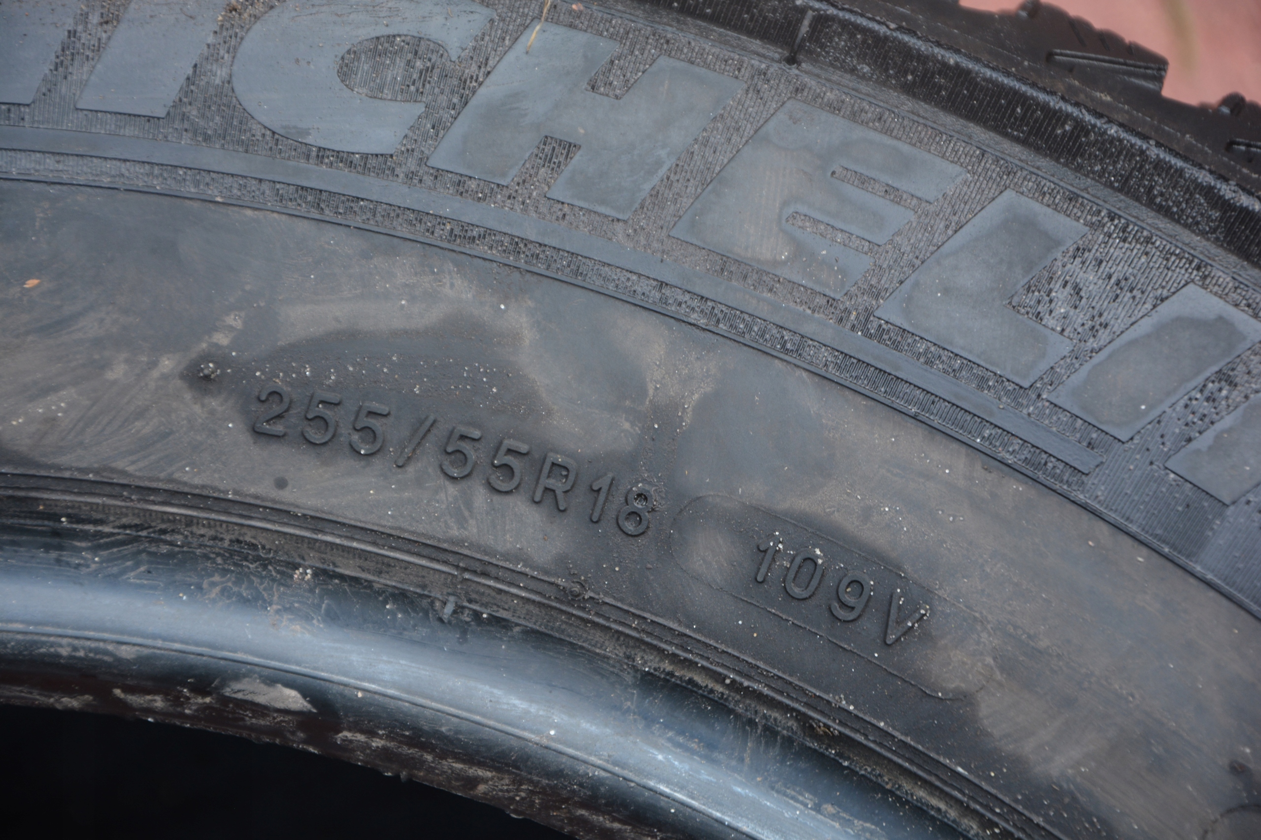 OPONA MICHELIN LATITUDE ALPIN 255/55/R18 8MM Szerokość opony 255 mm