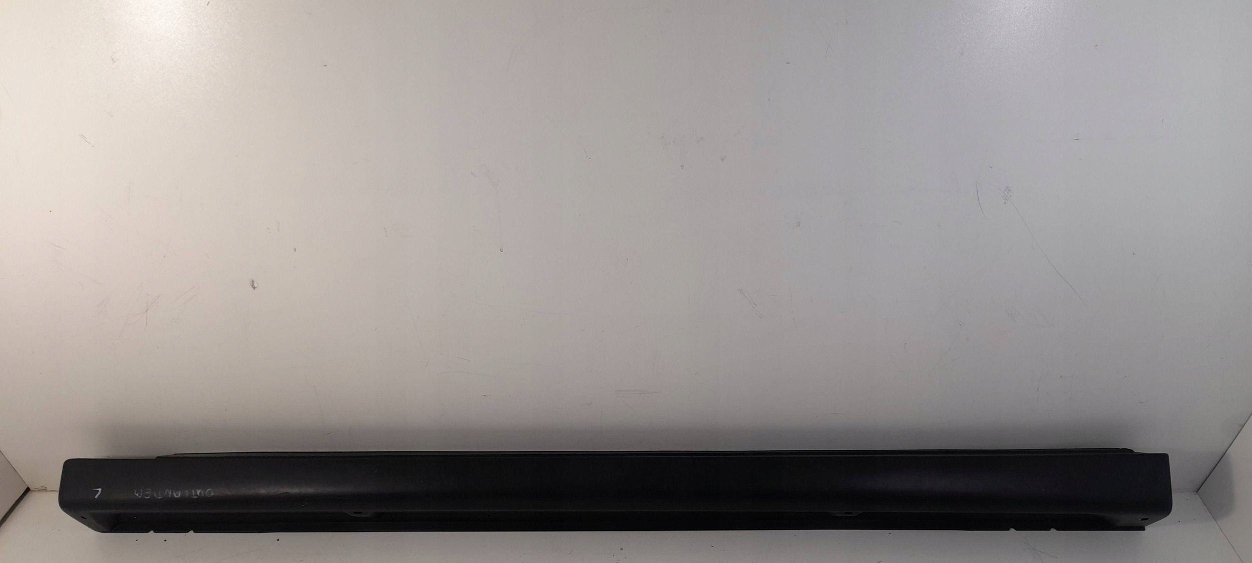 Mitsubishi Outlander III moulding threshold left 6512A421 (LS68)