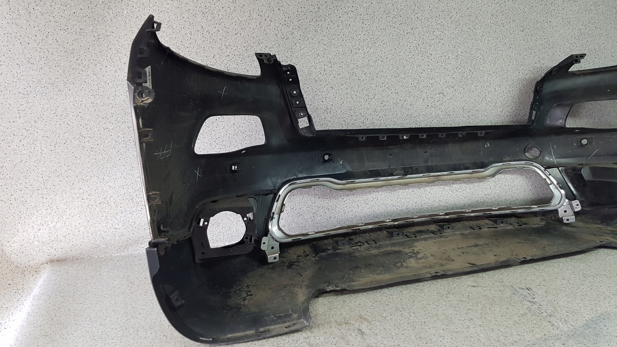 JEEP CHEROKEE KL 2014 - bumper front 9783