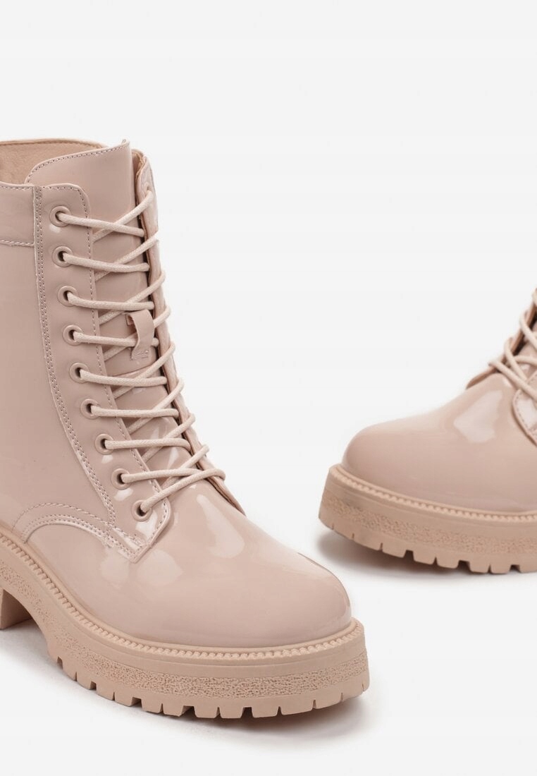 BOTKI WORKERY LAKIEROWANE PUROWY RÓŻ ZAPINANE NA ZAMEK 41 Model trapery