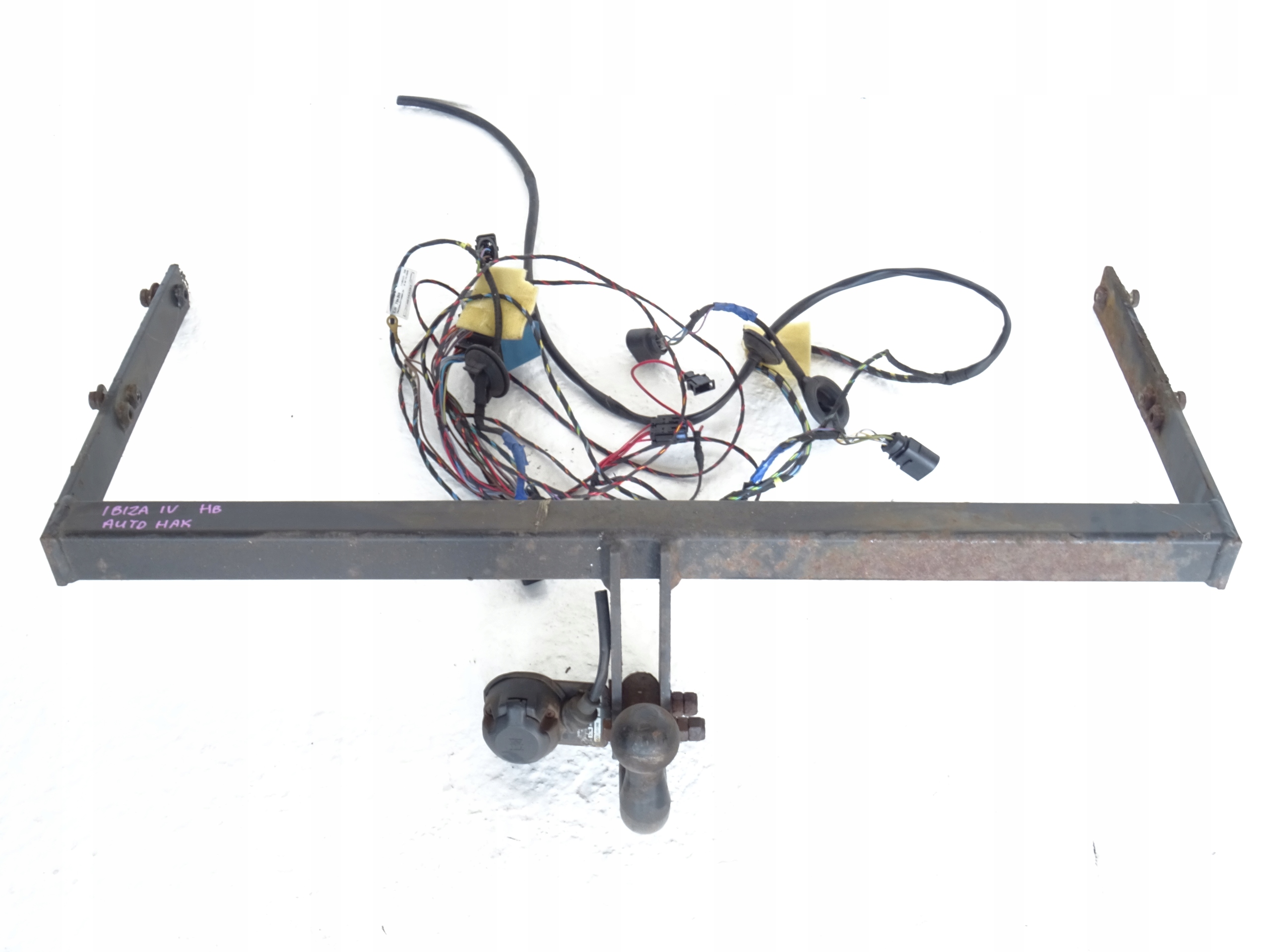 HAK HOLOWNICZY WIAZKA SEAT IBIZA IV HATCHBACK 2008- Producent Auto-hak