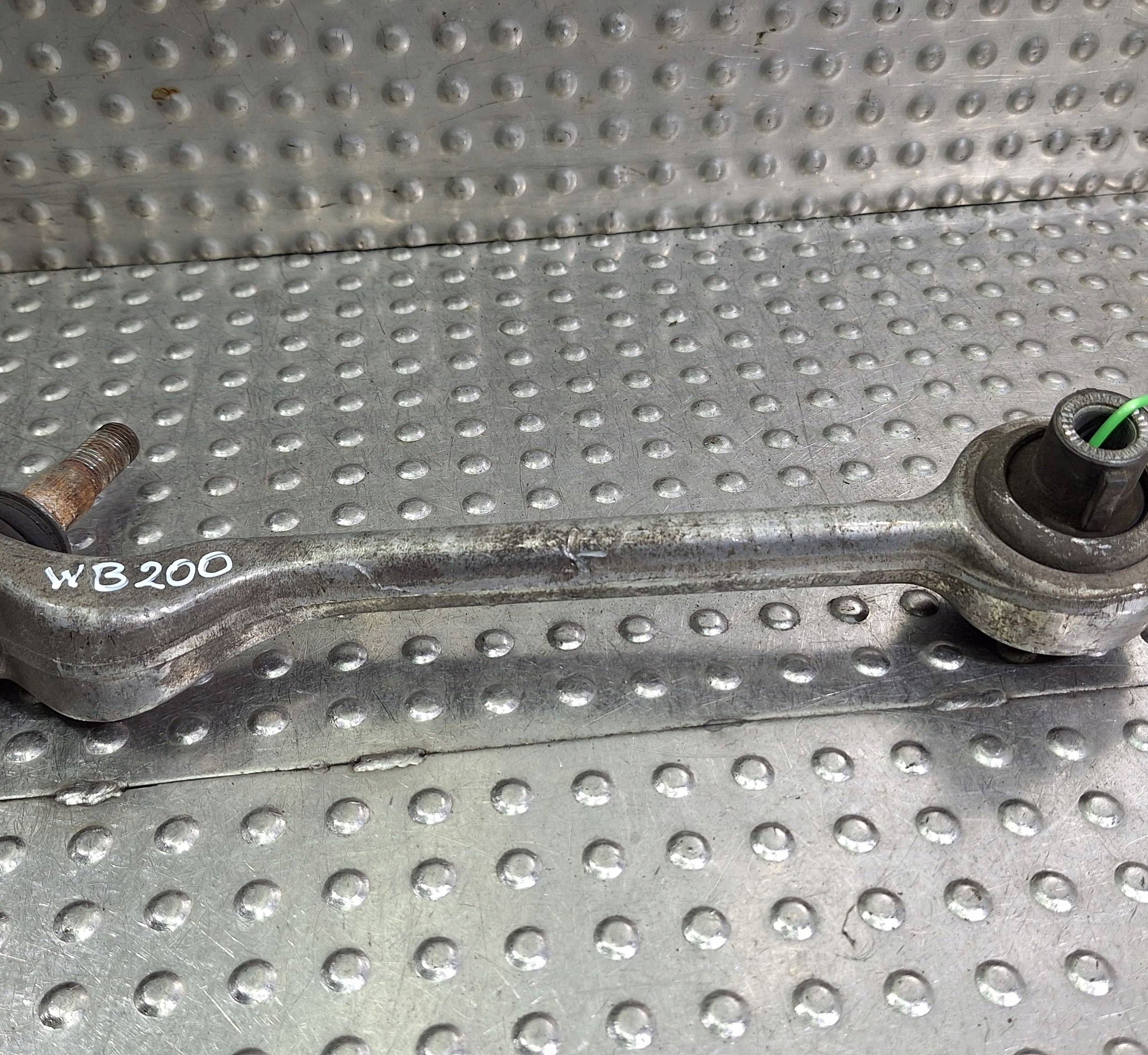 Querlenker rechts vorne 6763700 BMW E81 E82 E87 E88 E90 E91 E92 E93