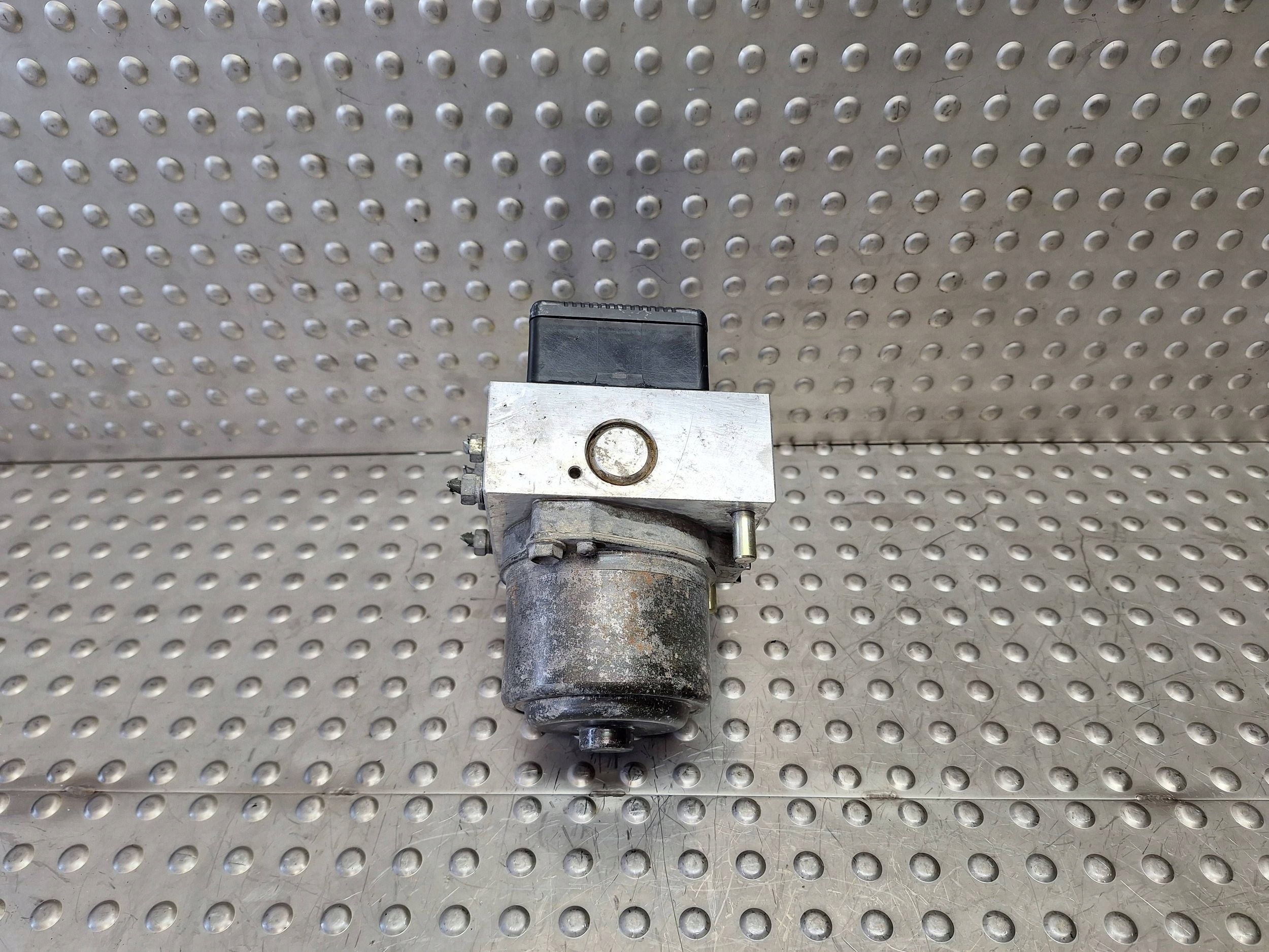 pump control unit ABS 44510-35090 TOYOTA 4RUNNER HILUX