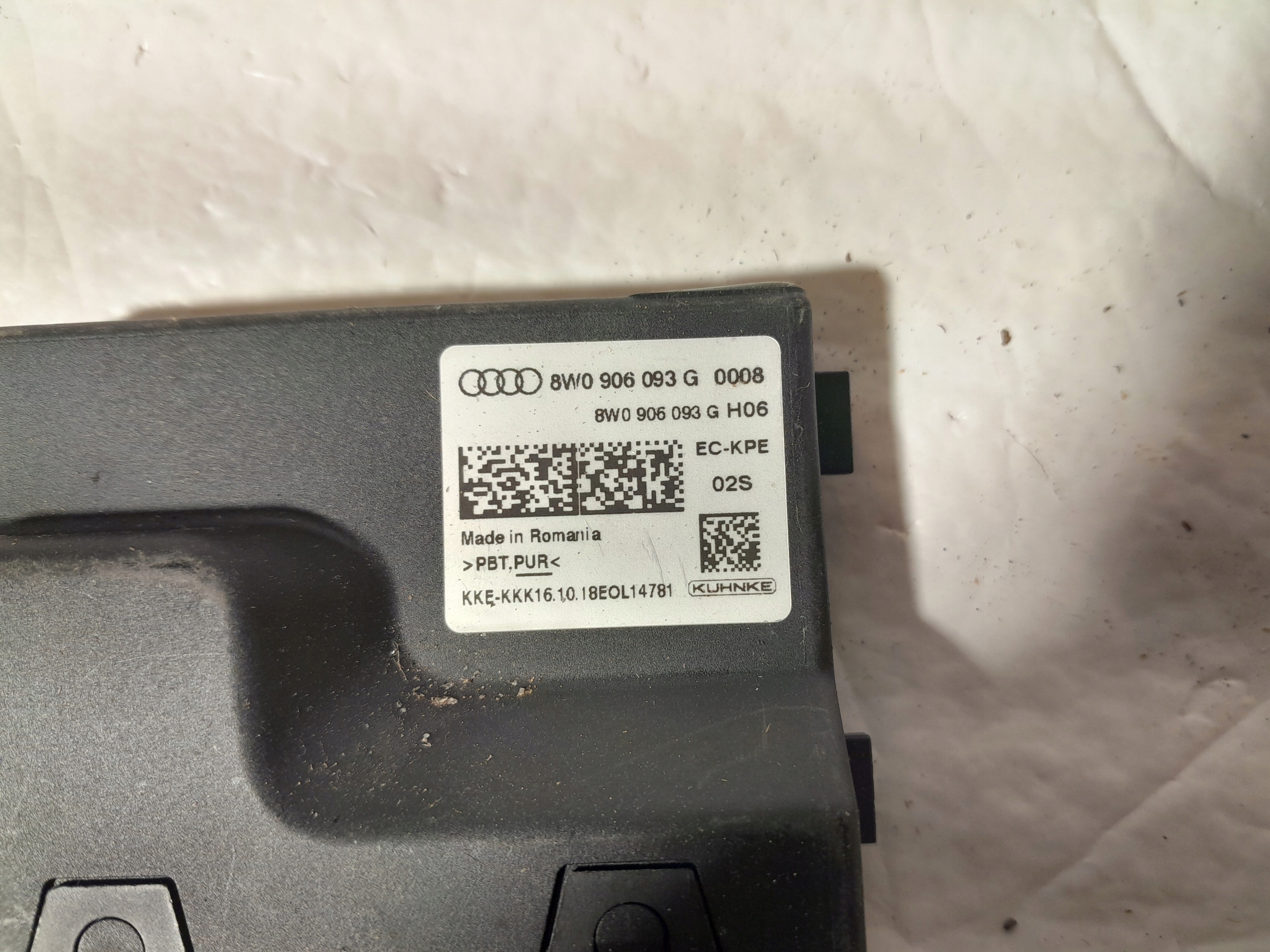 AUDI A4 B9 modulo Centralina POMPY carburante 8W0906093G