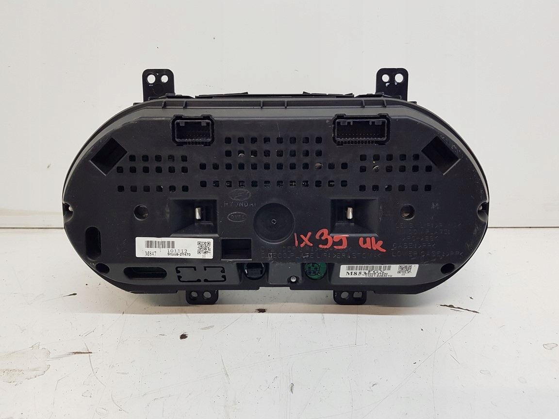 HYUNDAI IX35 dials clock UK 94008-2Y530 1,7CRDI