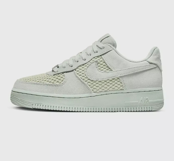 Dámské sportovní boty na každý den Nike Air Force 1 DX4108-001 vel. 36
