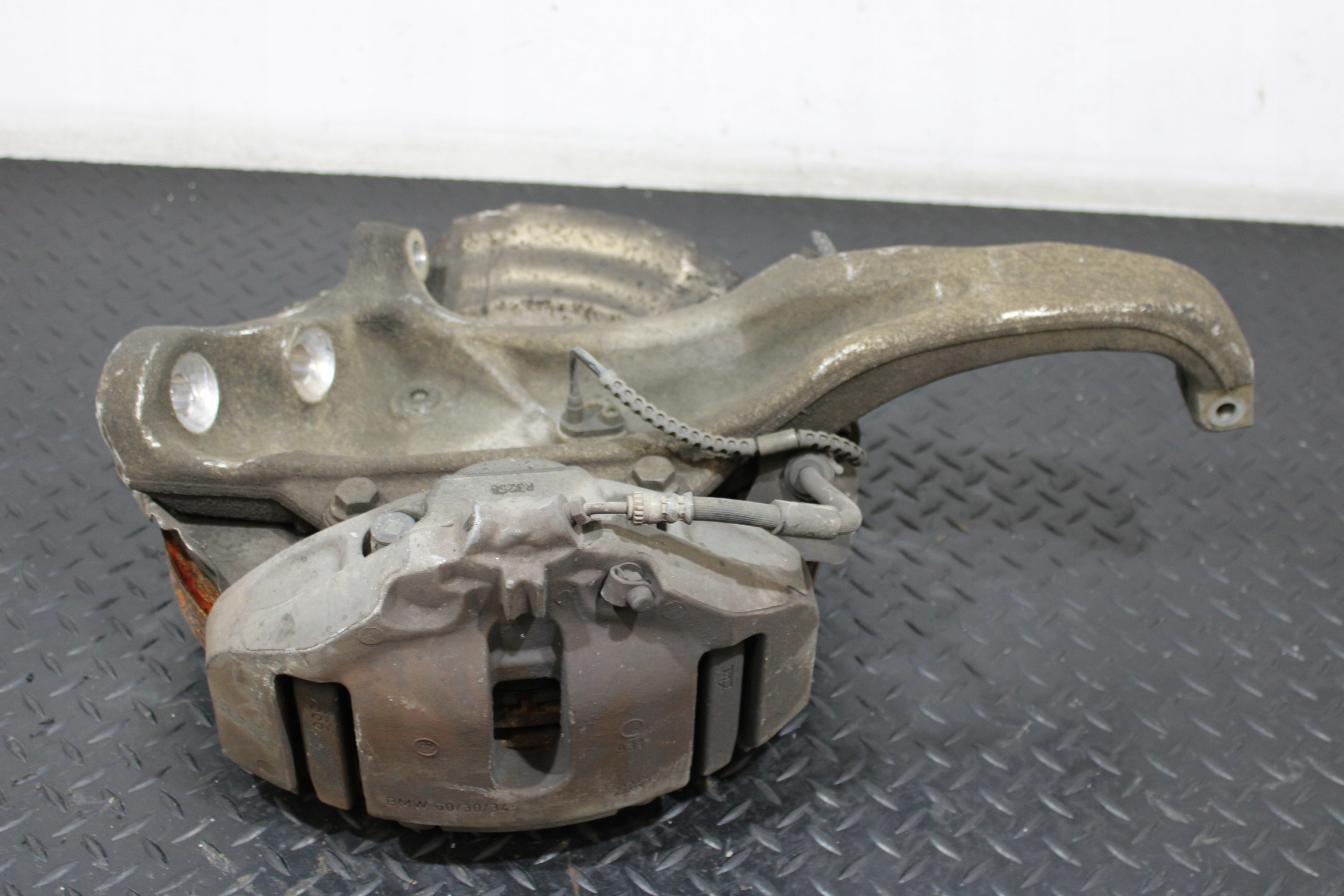 swing right front BMW 5 F10 LIFT LCI sedan