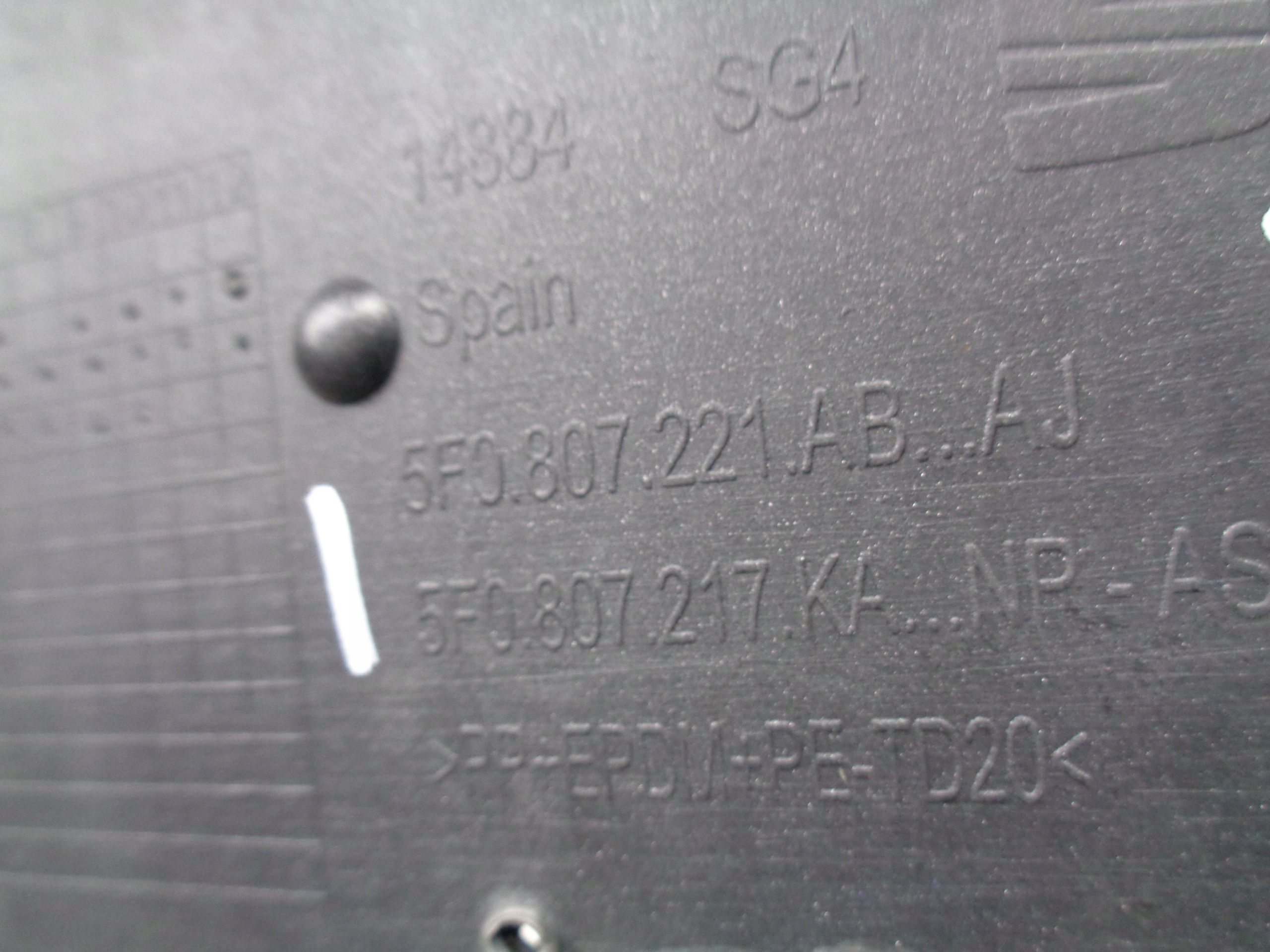 FRONTSTOSSSTANGE SEAT LEON III 3 FR 5F 17- LIFT NR 33249